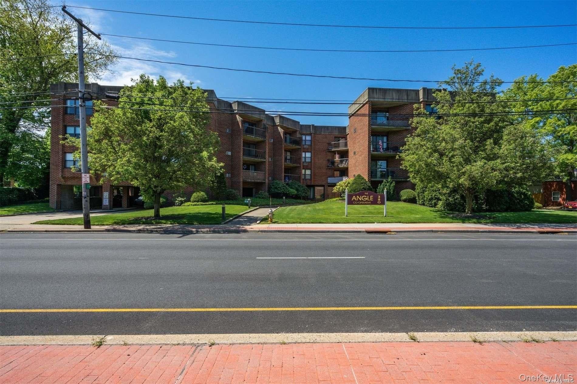 380 Fulton Street Unit: M2 thumbnail 3