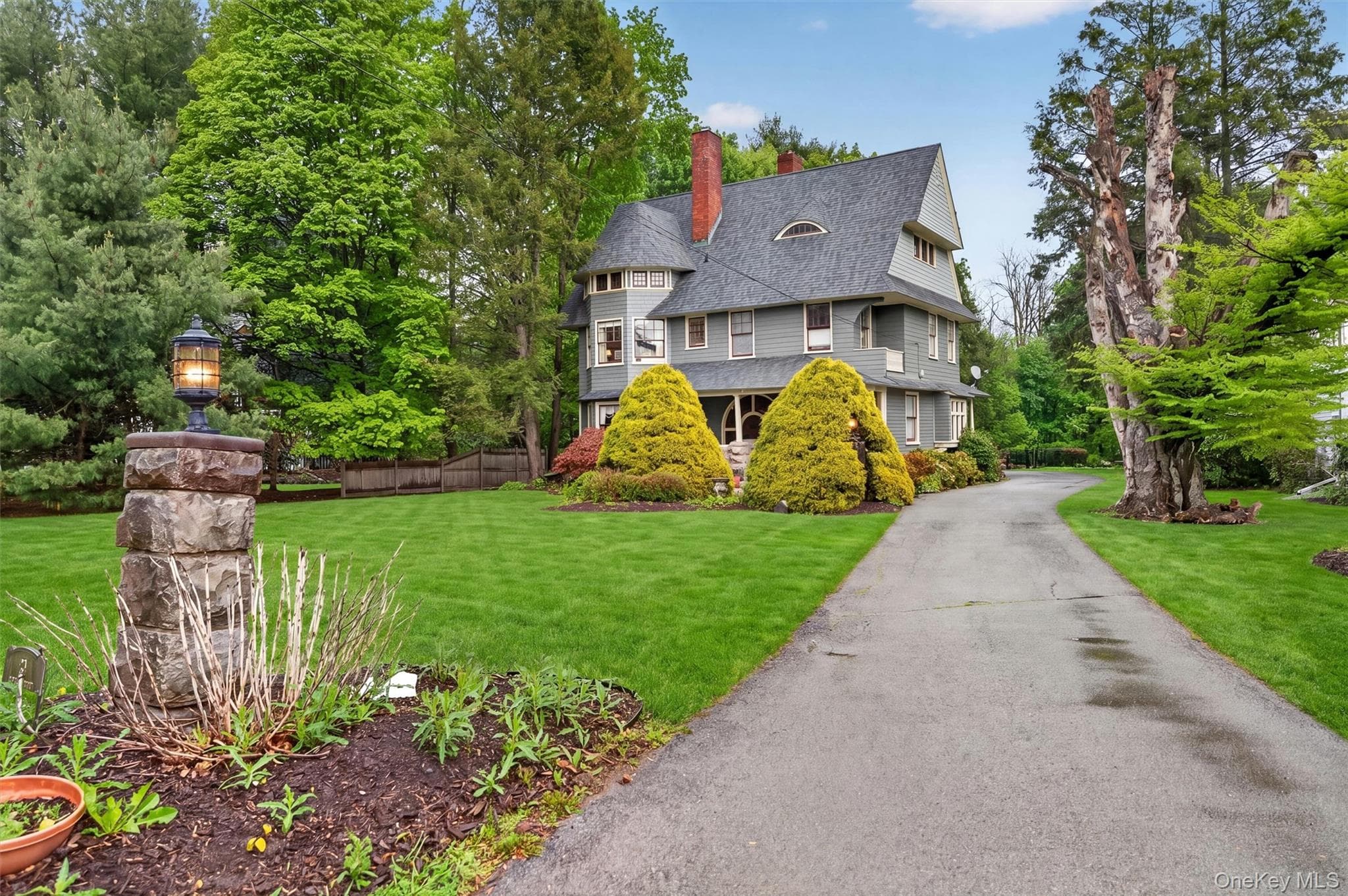 26 Maple Avenue, Warwick