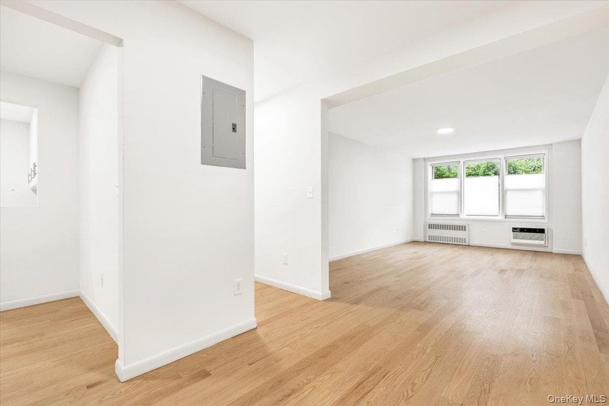 601 Kappock Street Unit: 1P thumbnail 7