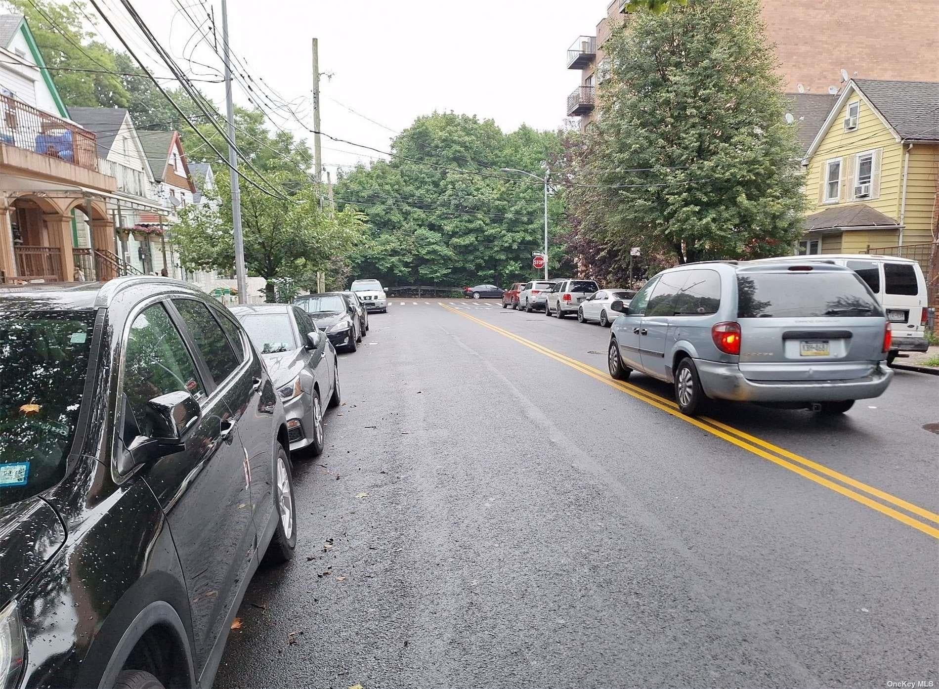 111-73 43rd Avenue thumbnail 4