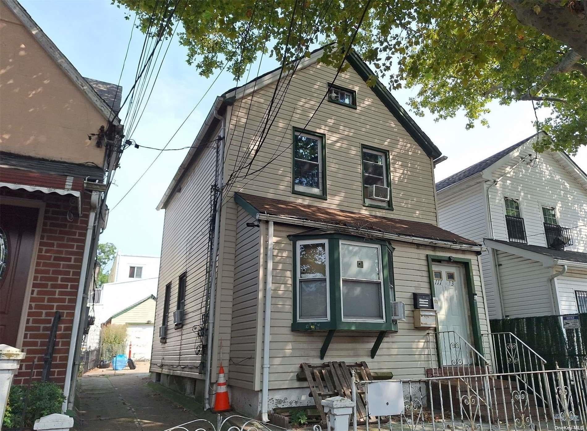 111-73 43rd Avenue thumbnail 3