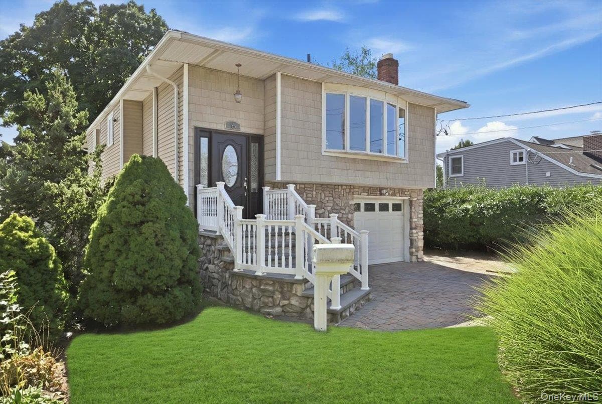 6 Adam Road, Massapequa