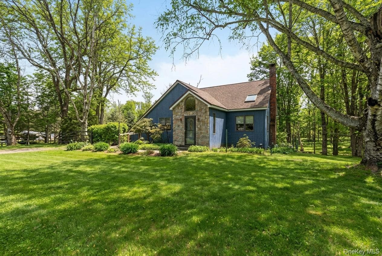 58 Wildwood Drive thumbnail 2
