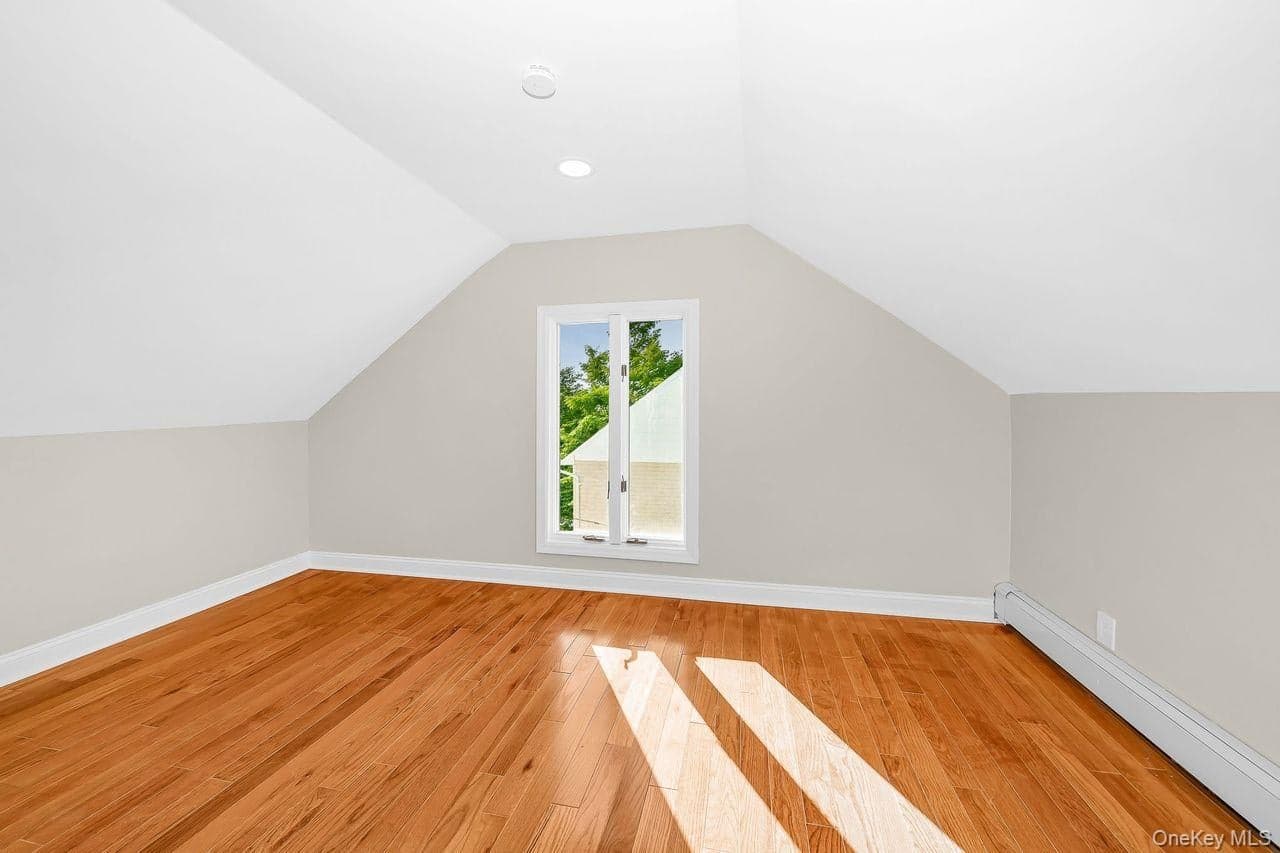 61 Parkway Boulevard thumbnail 26