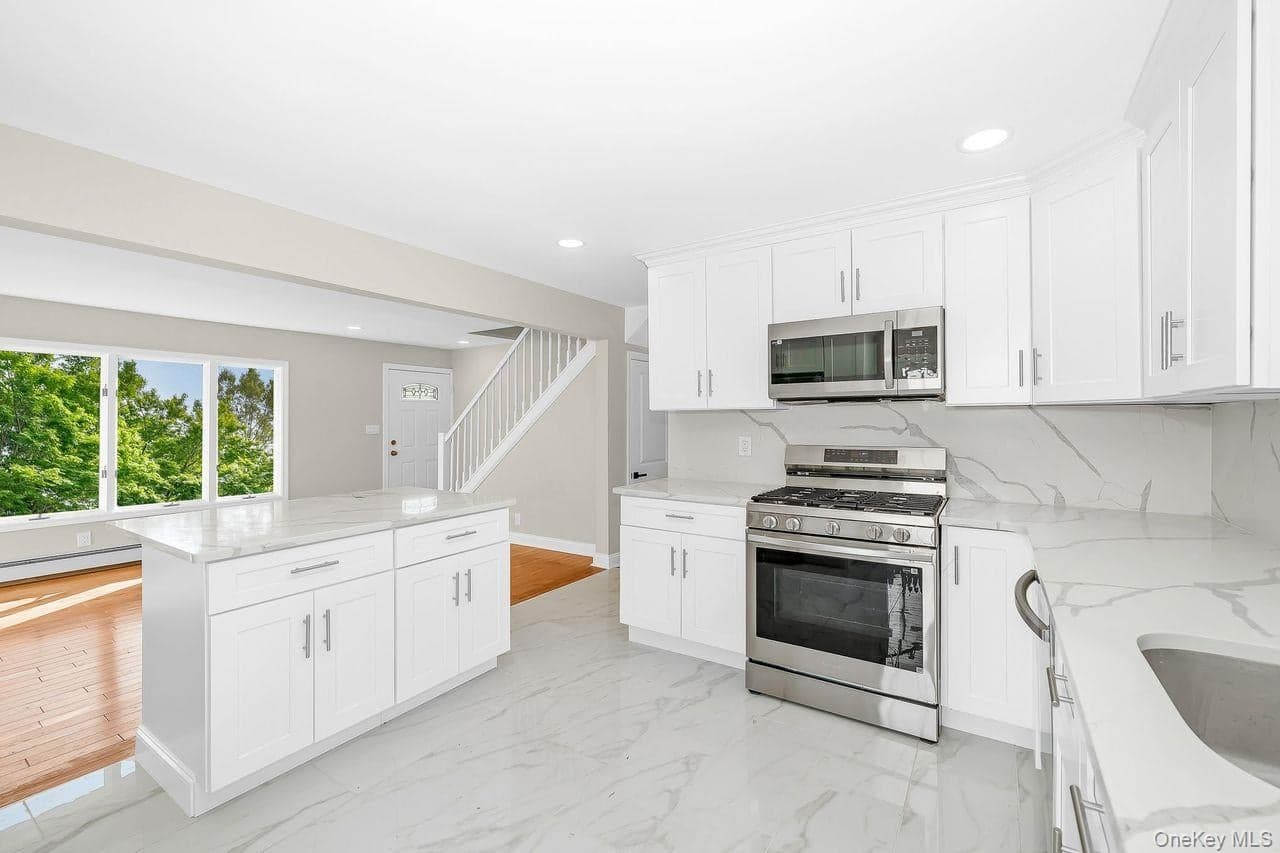 61 Parkway Boulevard thumbnail 14