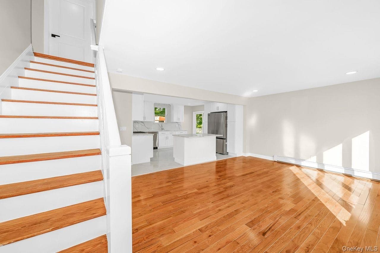 61 Parkway Boulevard thumbnail 5