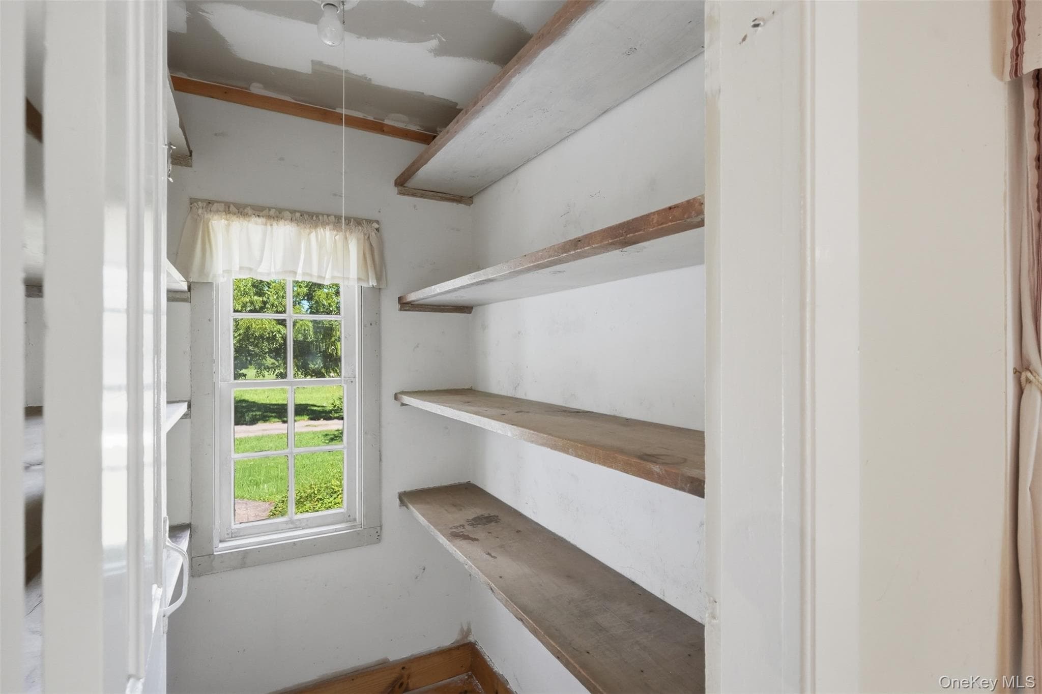118 Ridge Drive thumbnail 17
