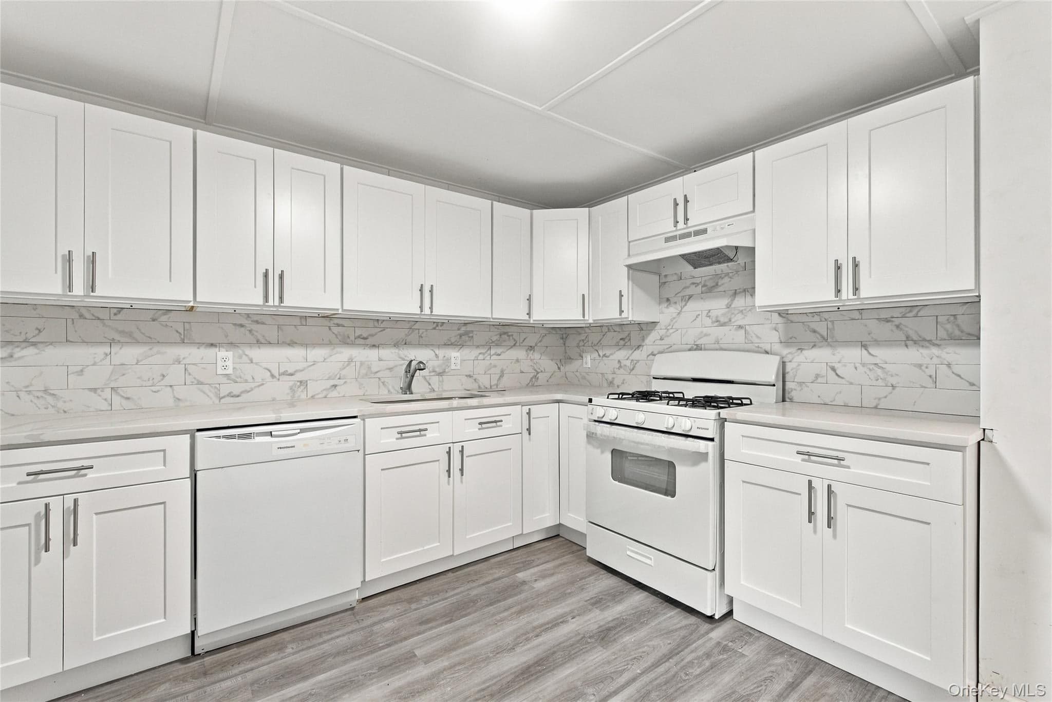 3 Hilltop Drive thumbnail 14