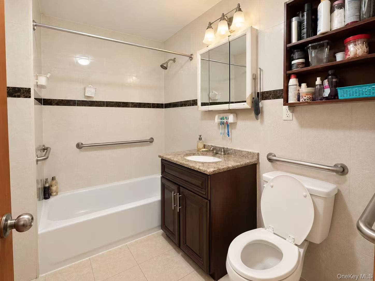 104-61 38th Avenue Unit: 1B thumbnail 6