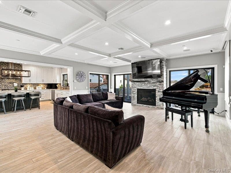 3499 Anchor Place thumbnail 14