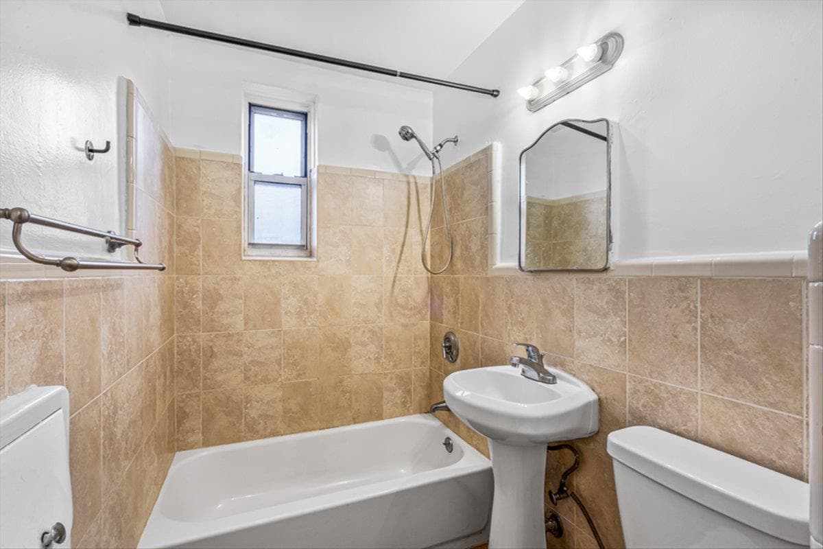 67-30 Clyde Street St Unit: 7S thumbnail 10