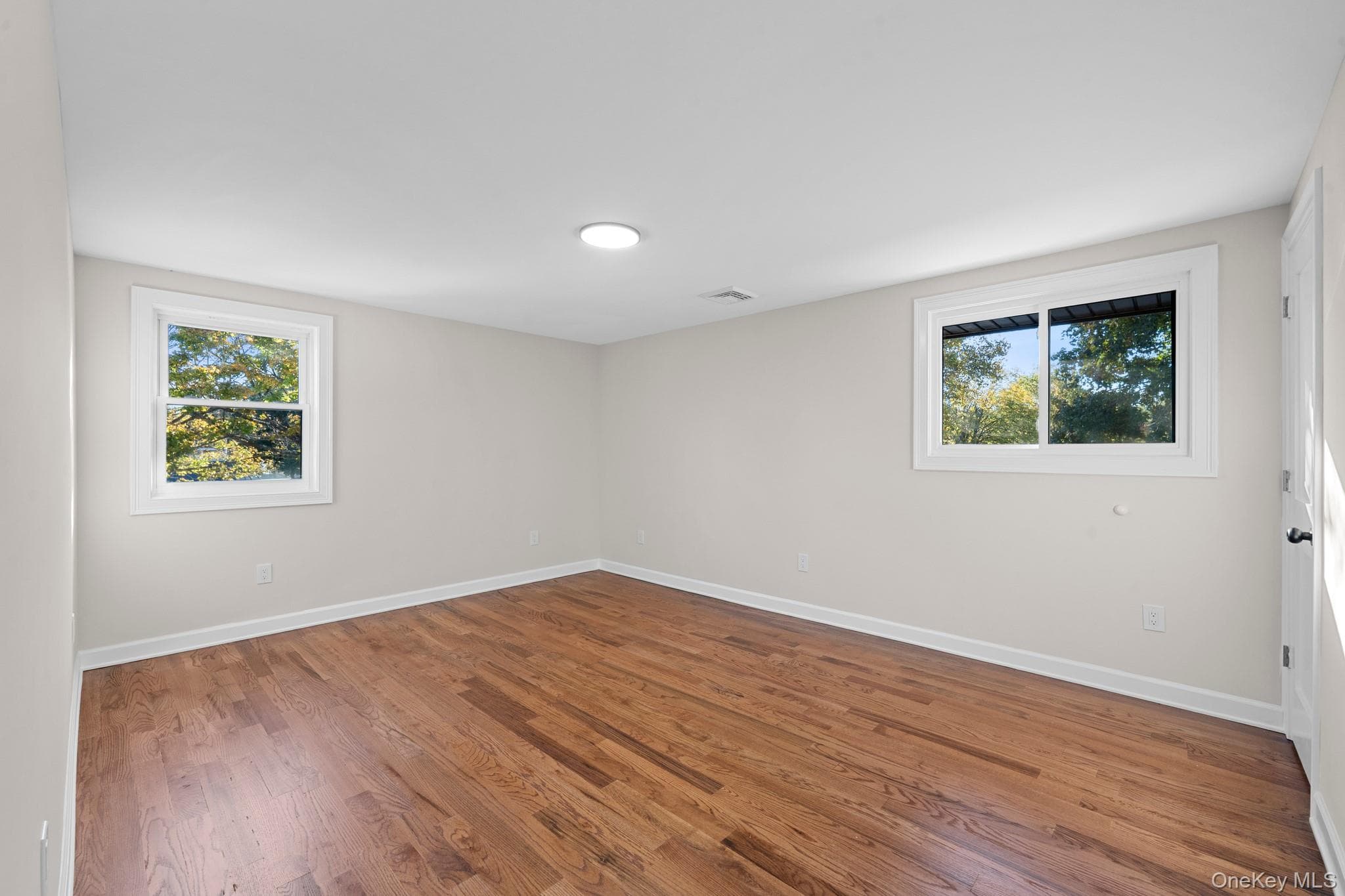 1 Medford Lane thumbnail 22