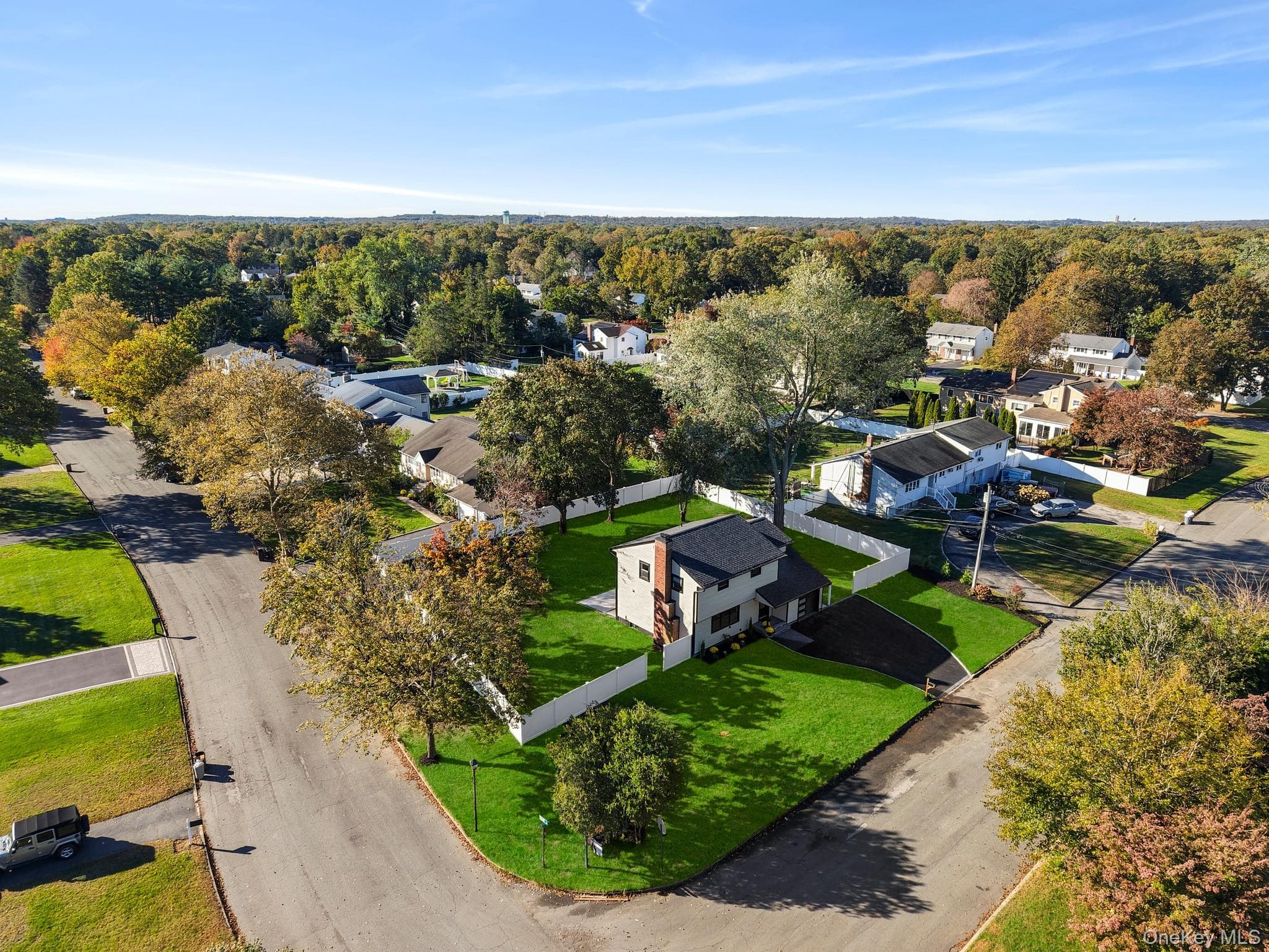 1 Medford Lane thumbnail 36
