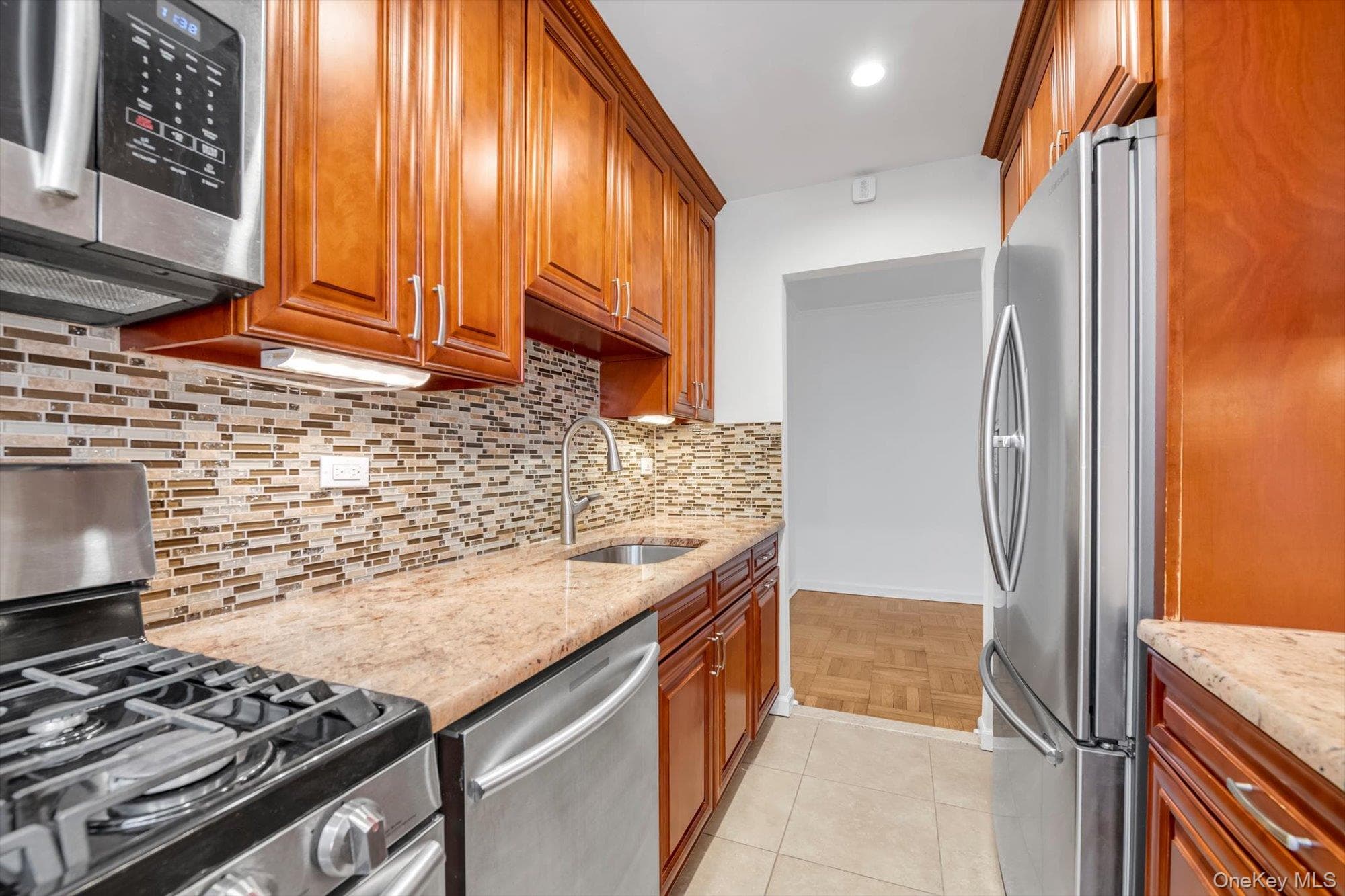 90-09 Northern Blvd Unit: 102 thumbnail 7