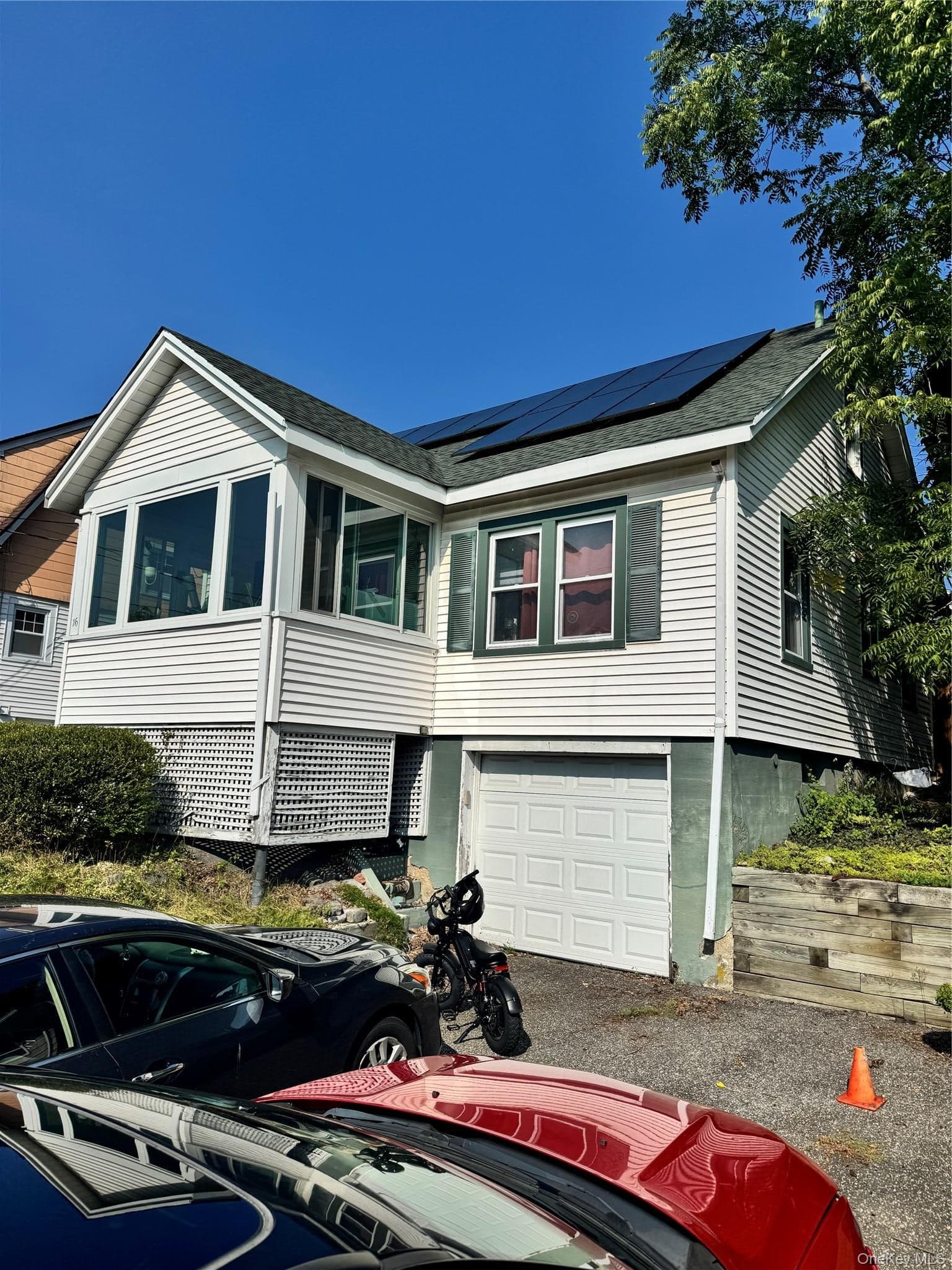 16 Earle Street Unit: 14 1/2 thumbnail 2