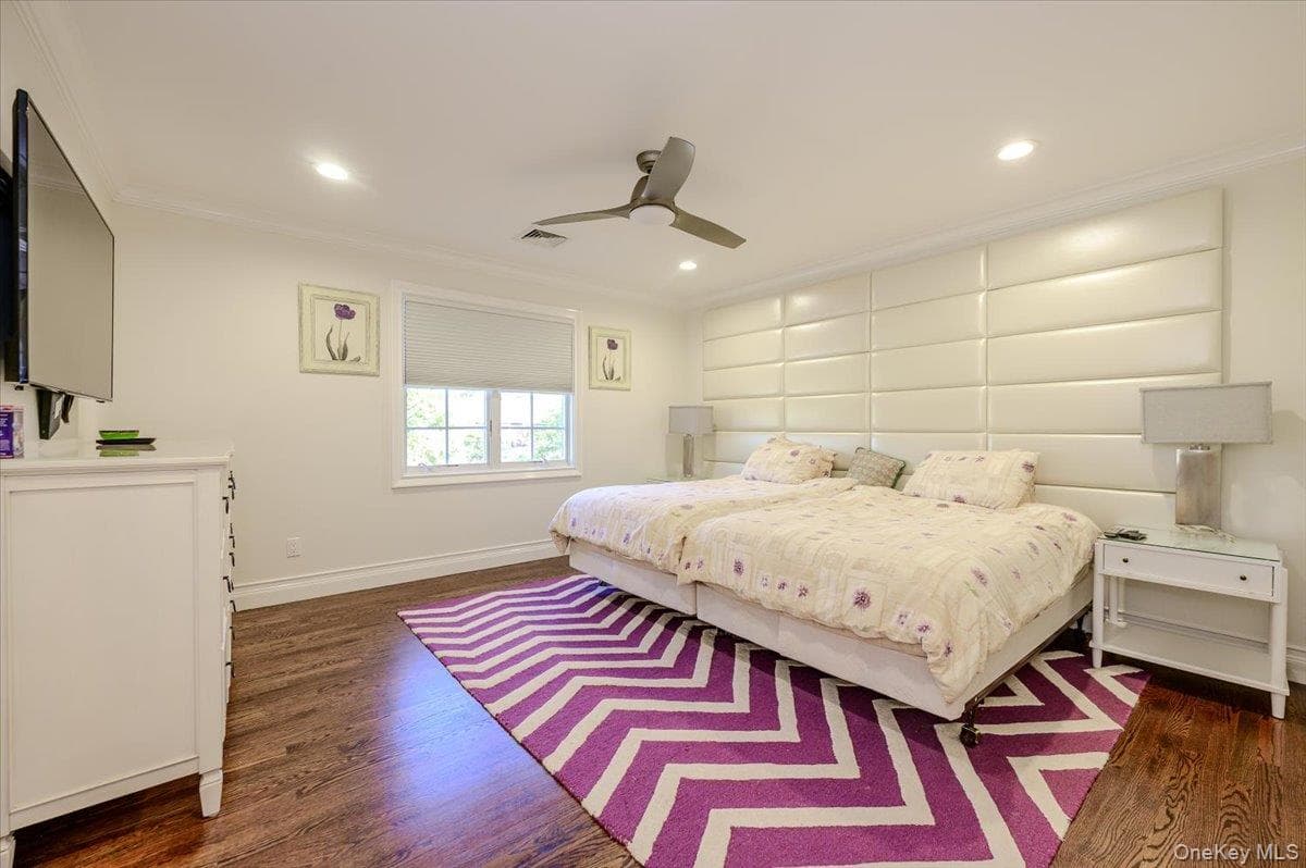 85 Suffolk Boulevard thumbnail 28