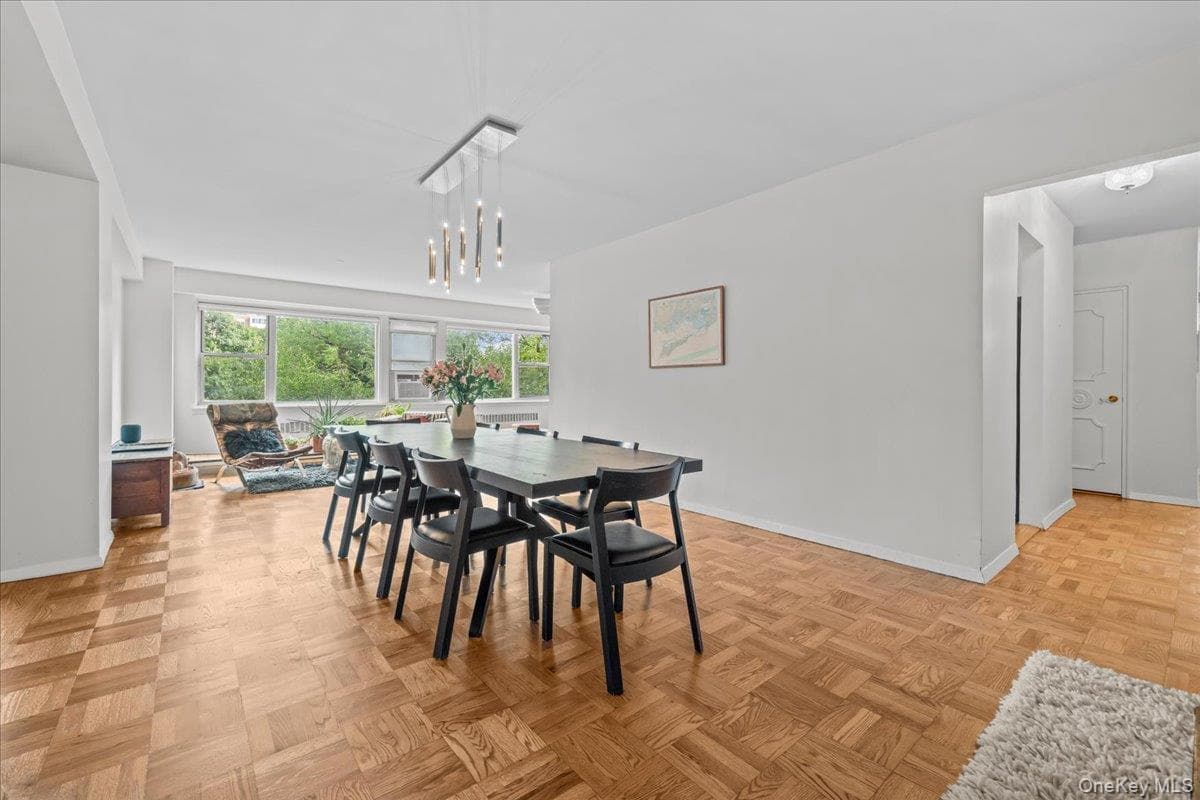750 Kappock Street Unit: 405 thumbnail 8