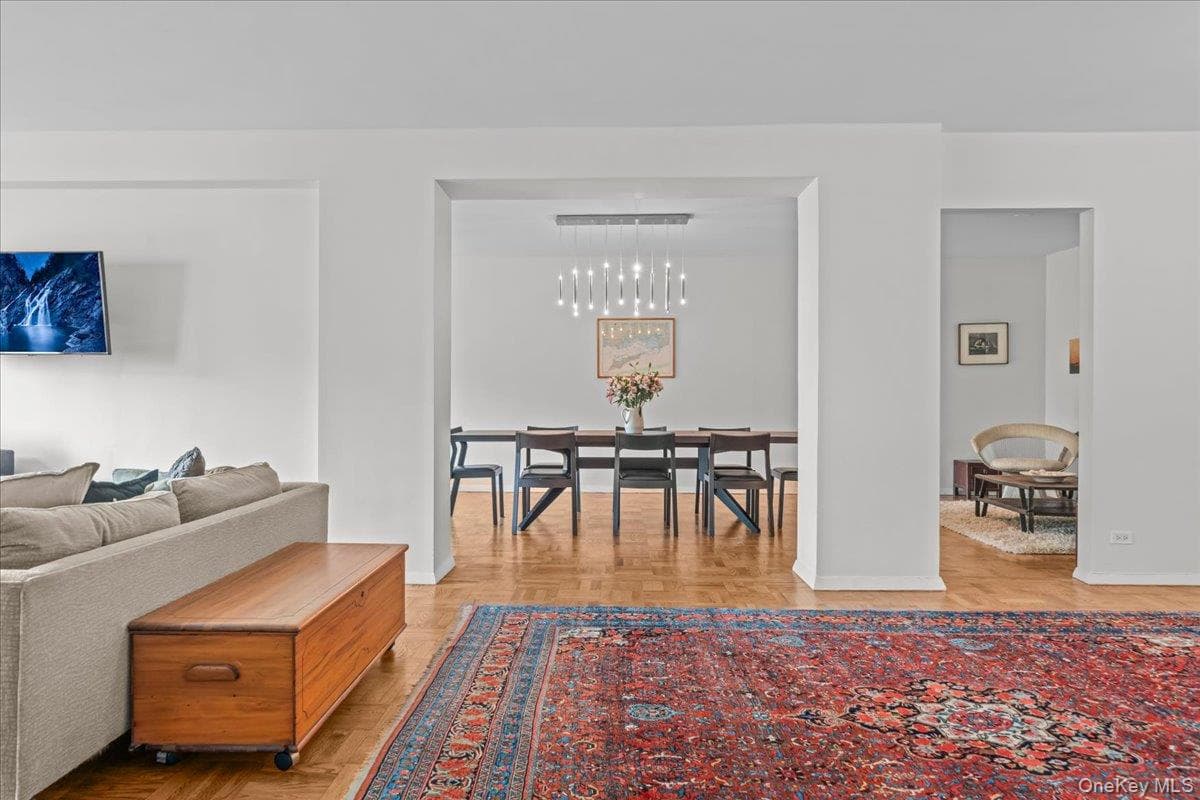 750 Kappock Street Unit: 405 thumbnail 7
