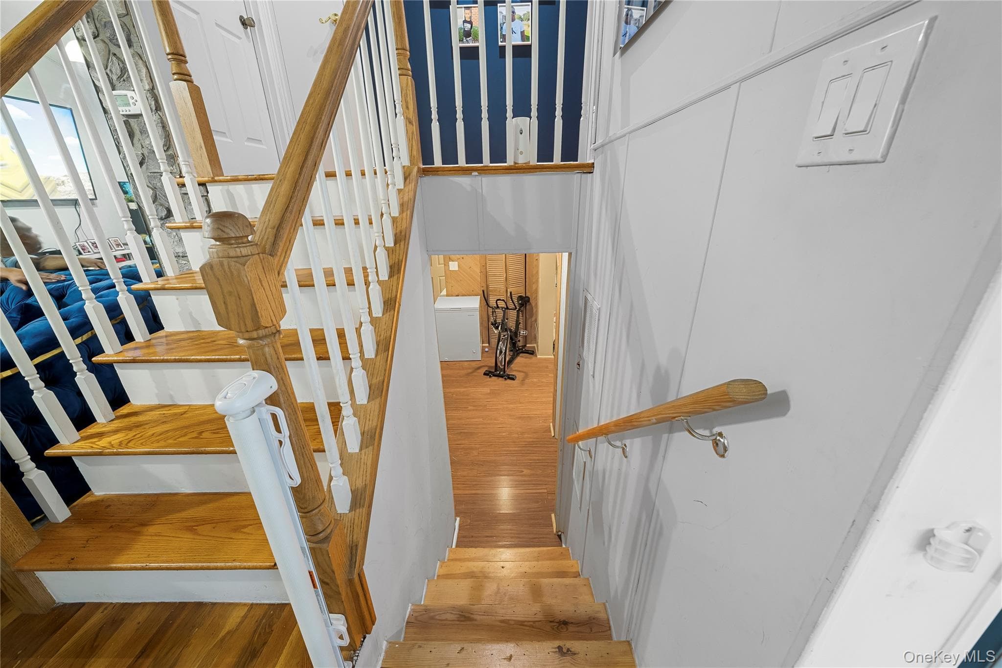 318 W 16th Street thumbnail 6