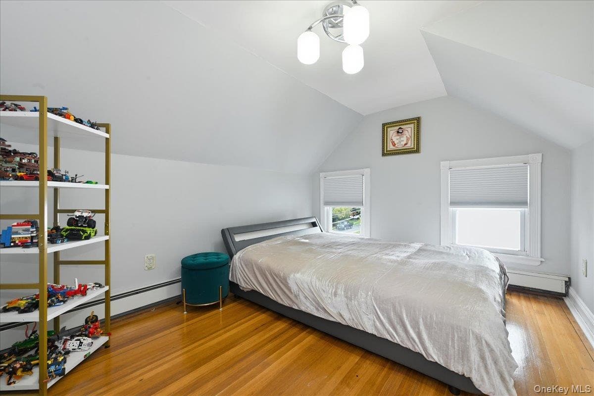 351 Hewlett Parkway thumbnail 14