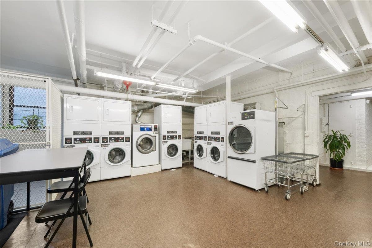 30 Windsor Terrace Unit: AA1 thumbnail 21