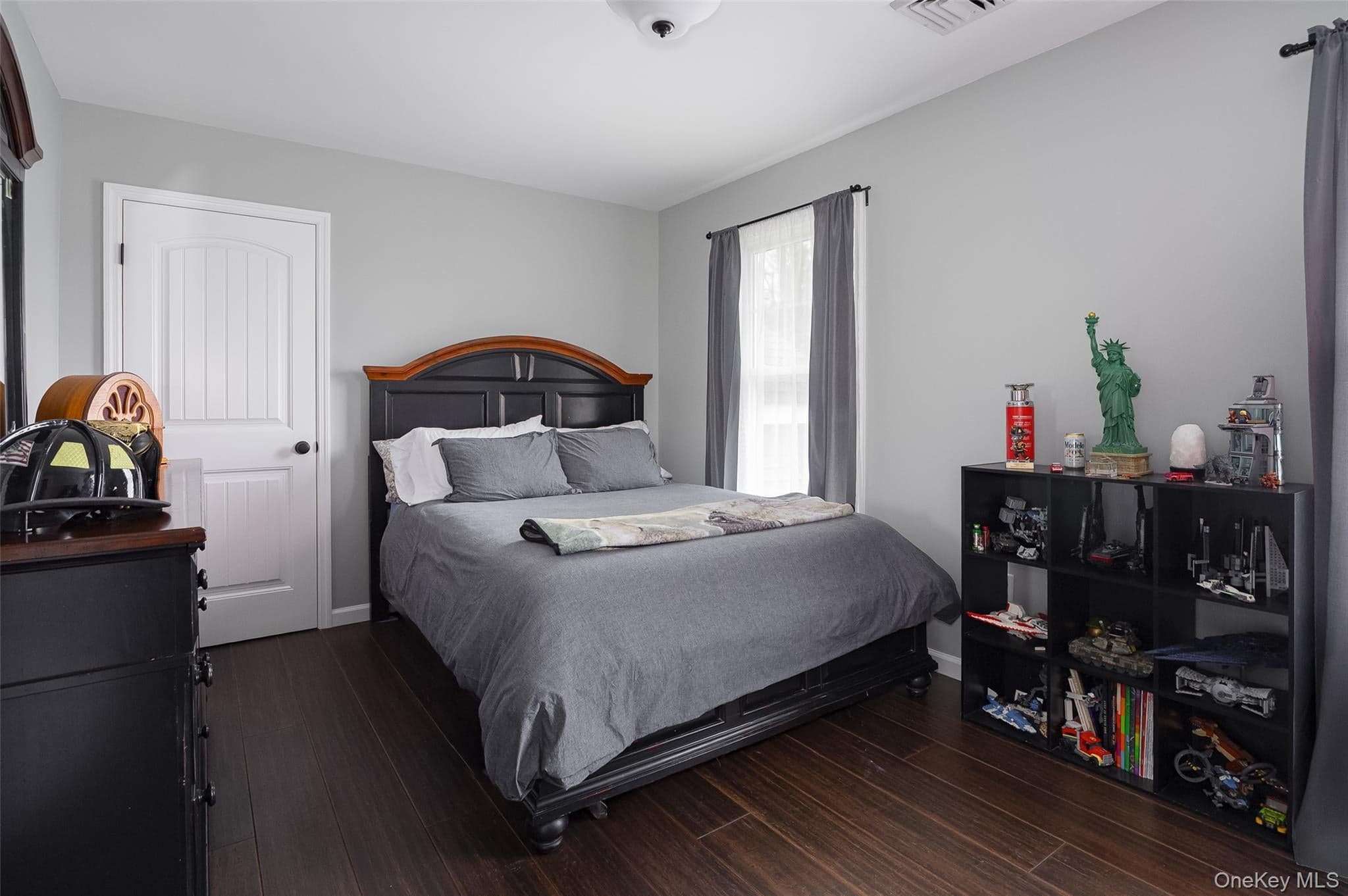 8 Willow Road thumbnail 13