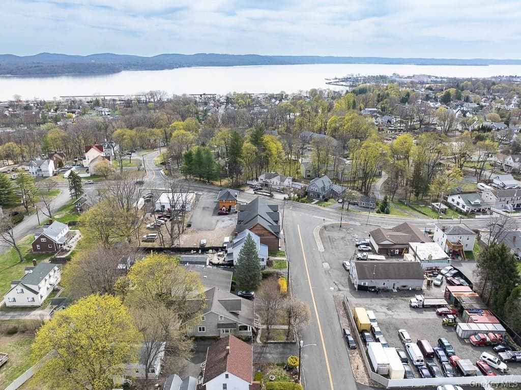1 Teneyck Street thumbnail 7