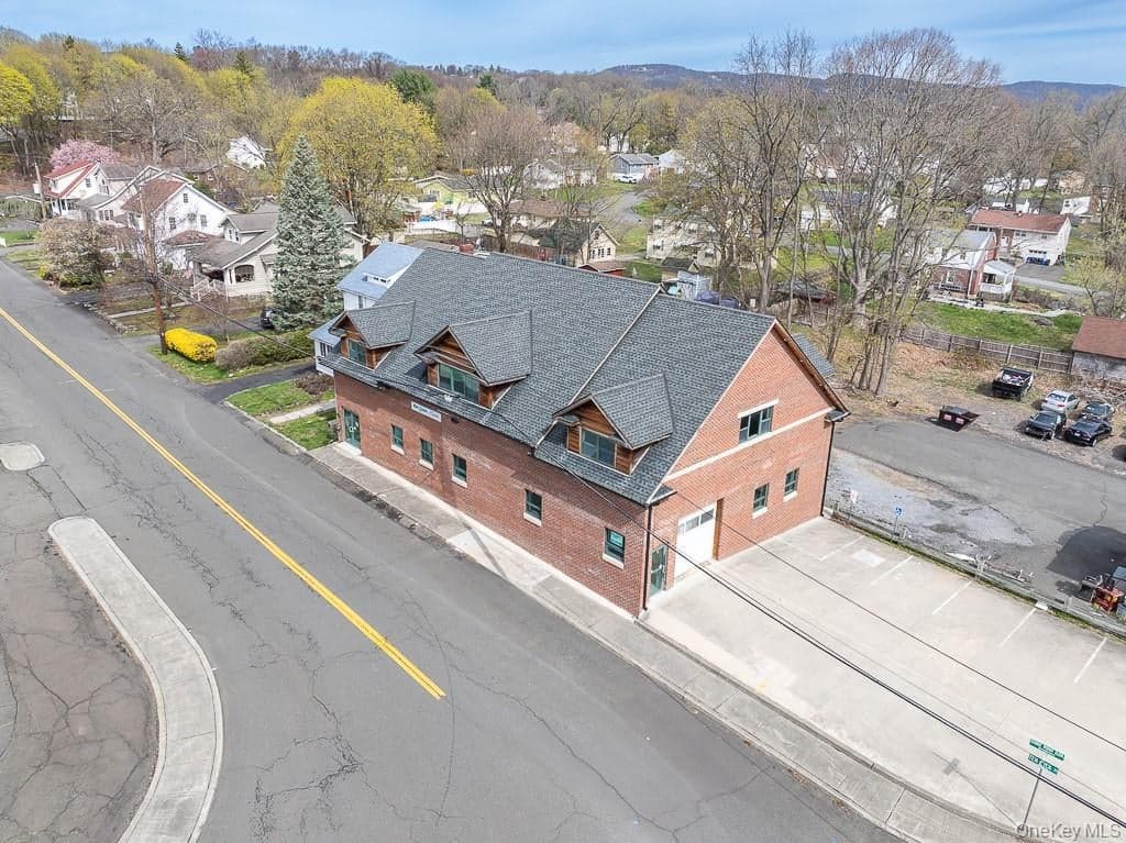 1 Teneyck Street thumbnail 48