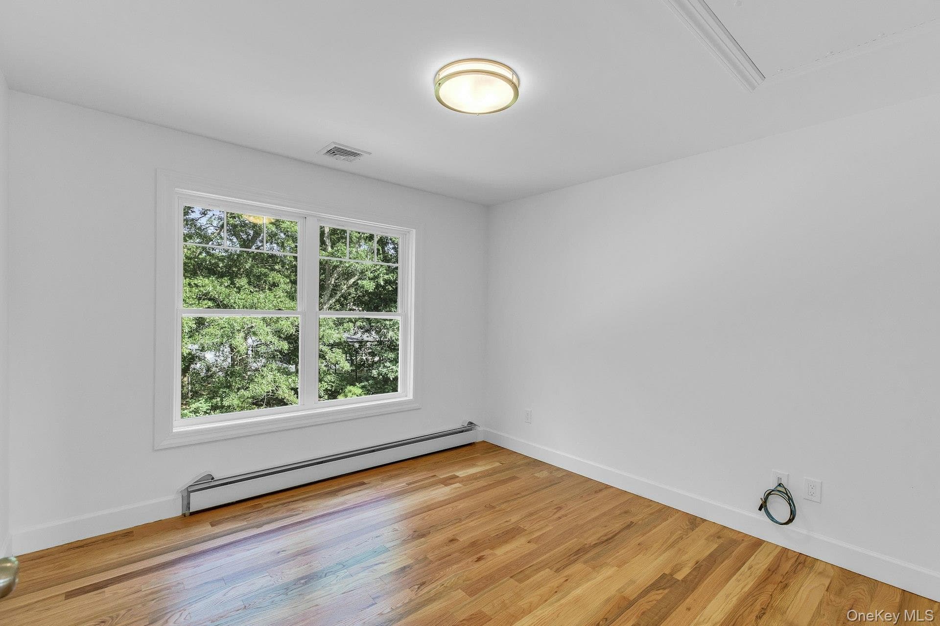 35 Evergreen Avenue thumbnail 22