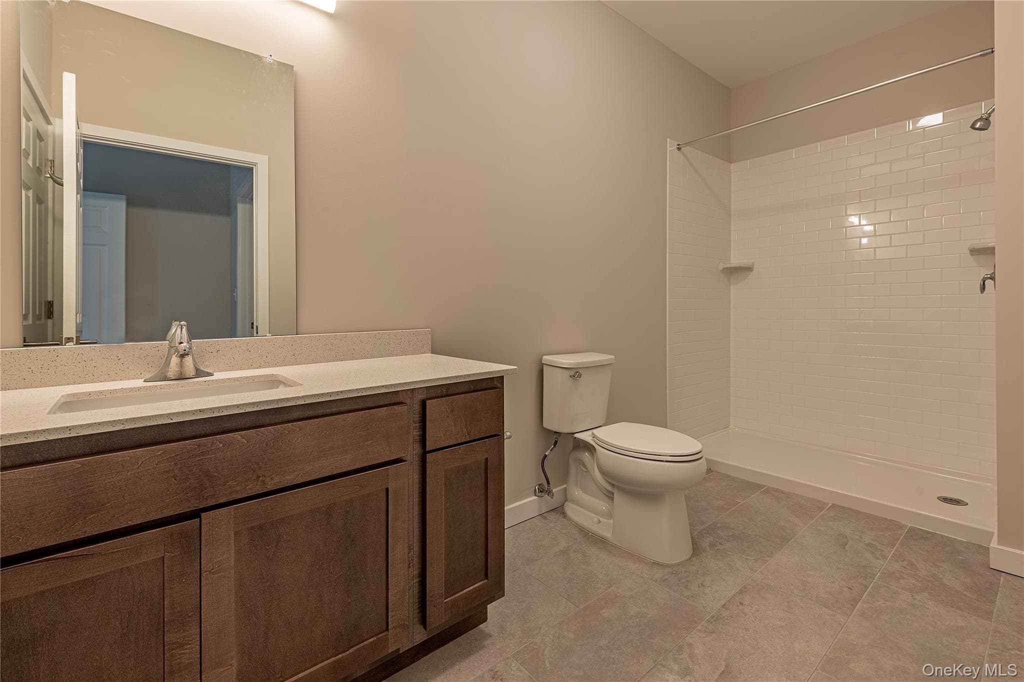 87 N Chestnut Street Unit: 206 thumbnail 6