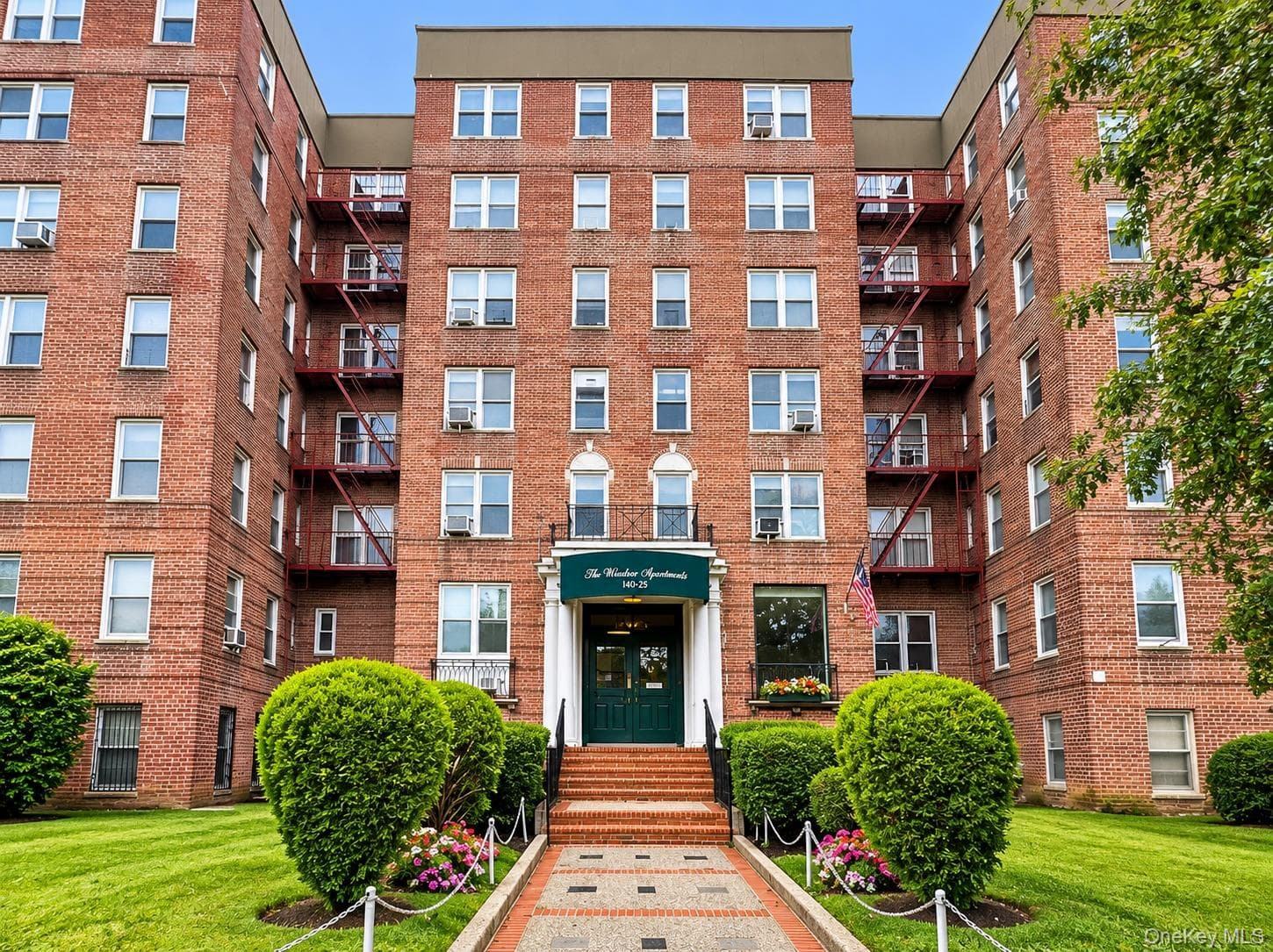 143-25 84th Drive Unit: 1L photo 1