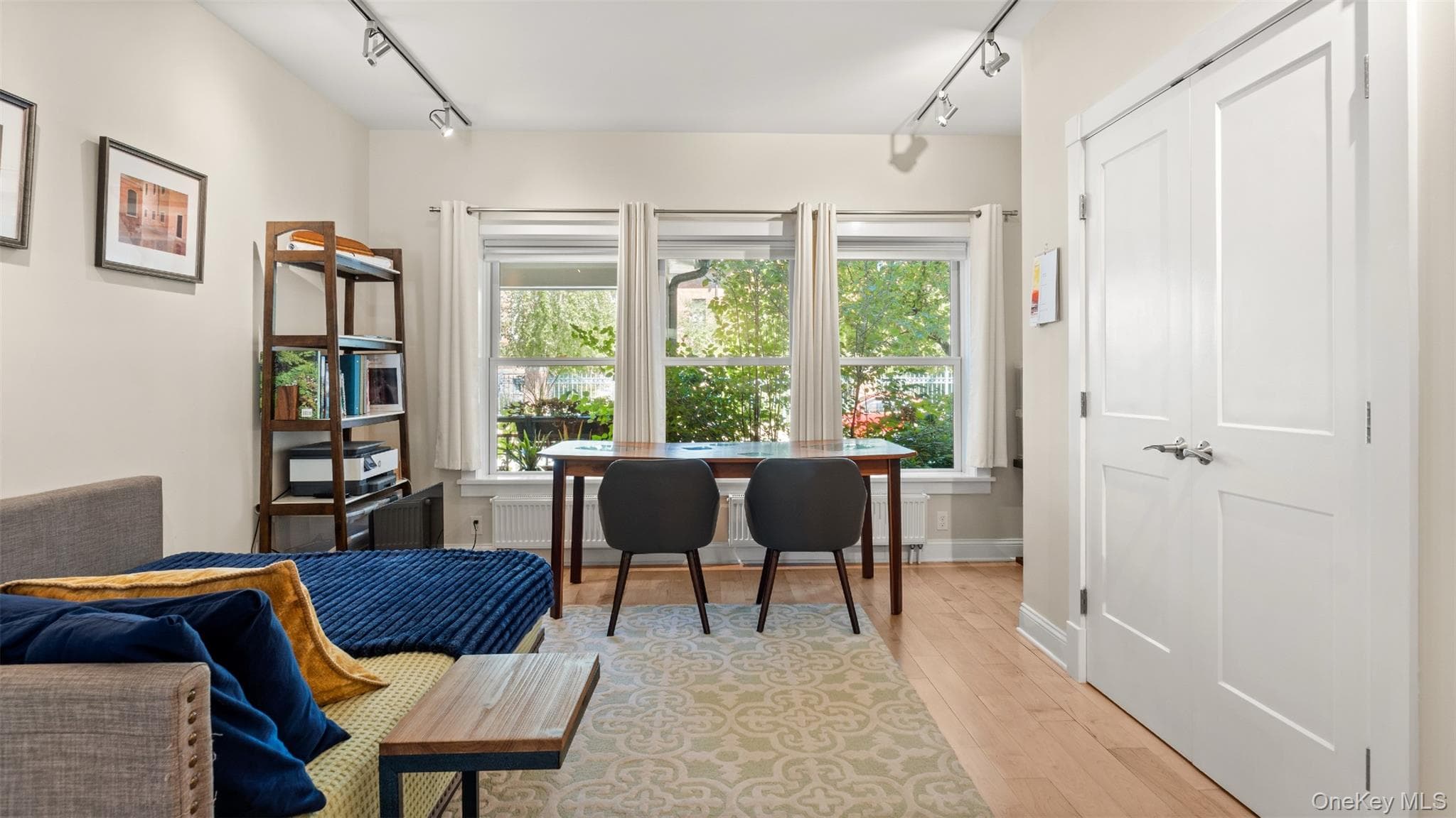 449-451 State Street thumbnail 17