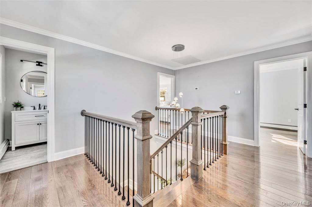 336 Grand Central Avenue thumbnail 19