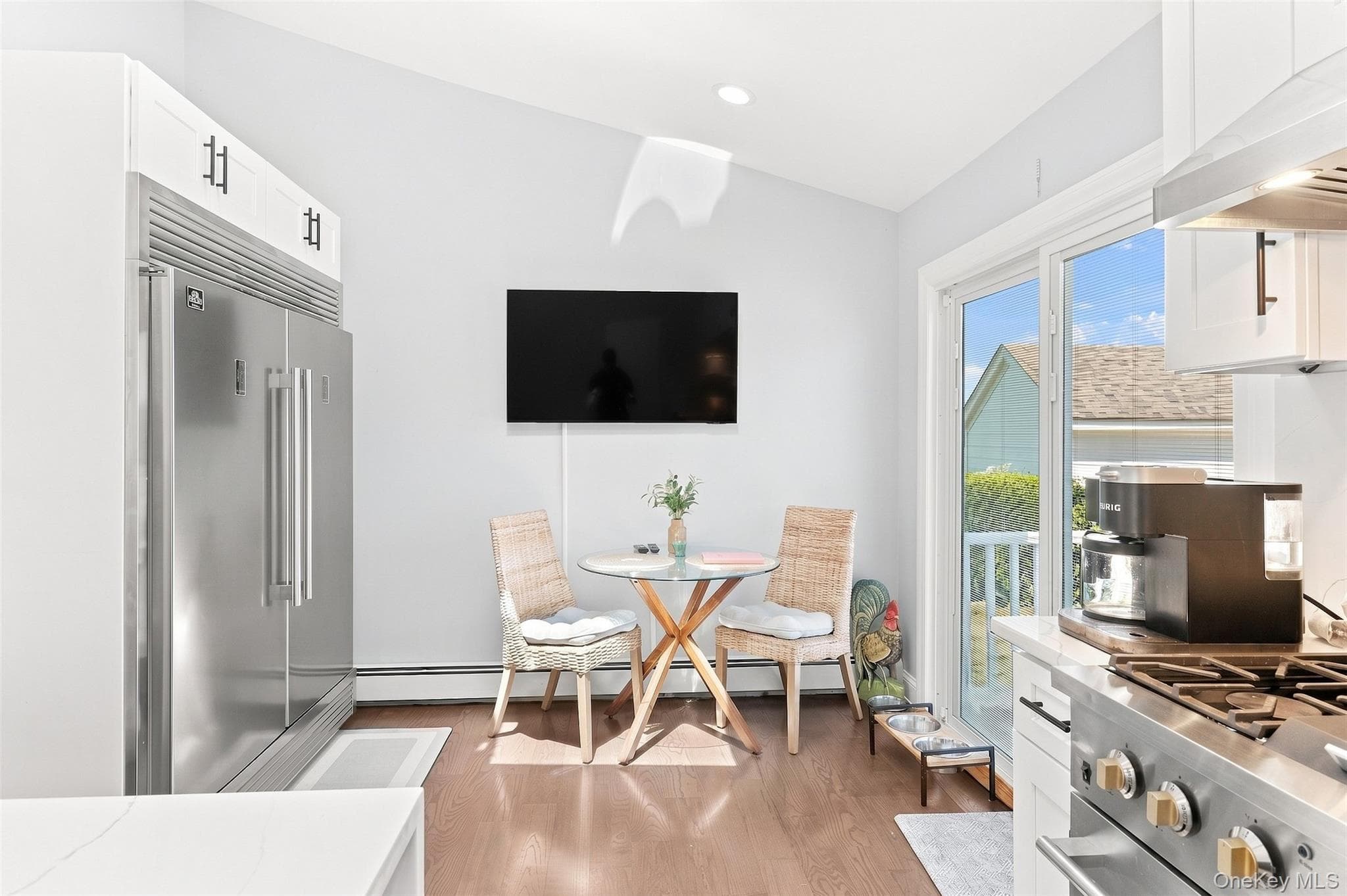 336 Grand Central Avenue thumbnail 10