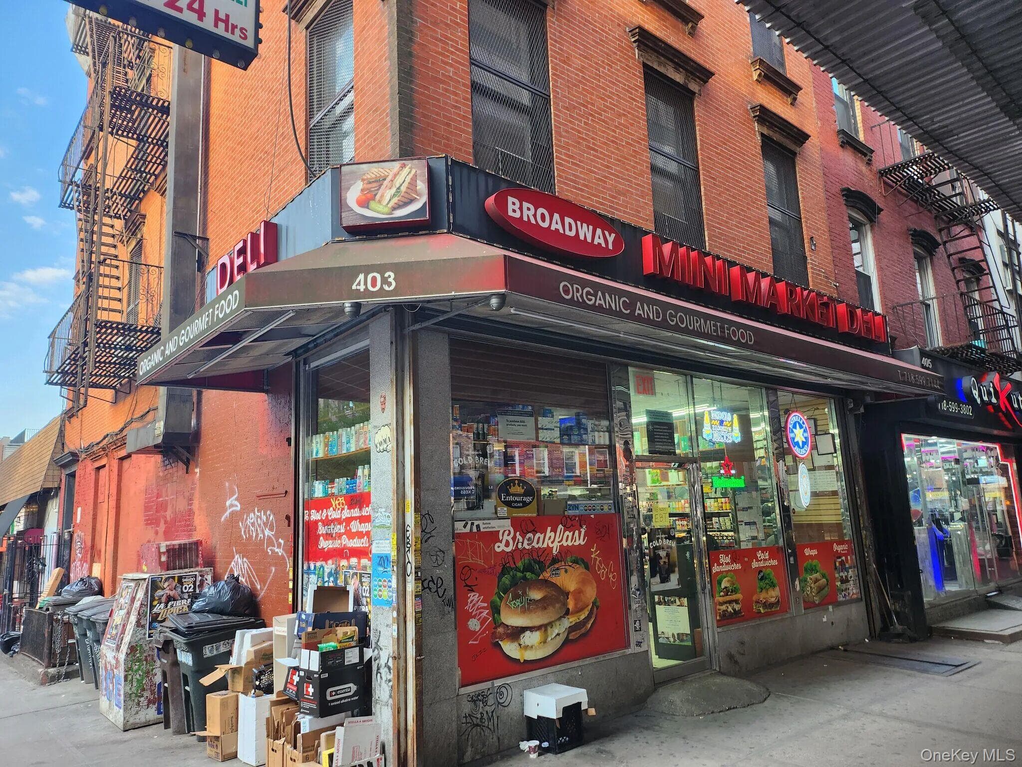 308 Hooper Street photo 1