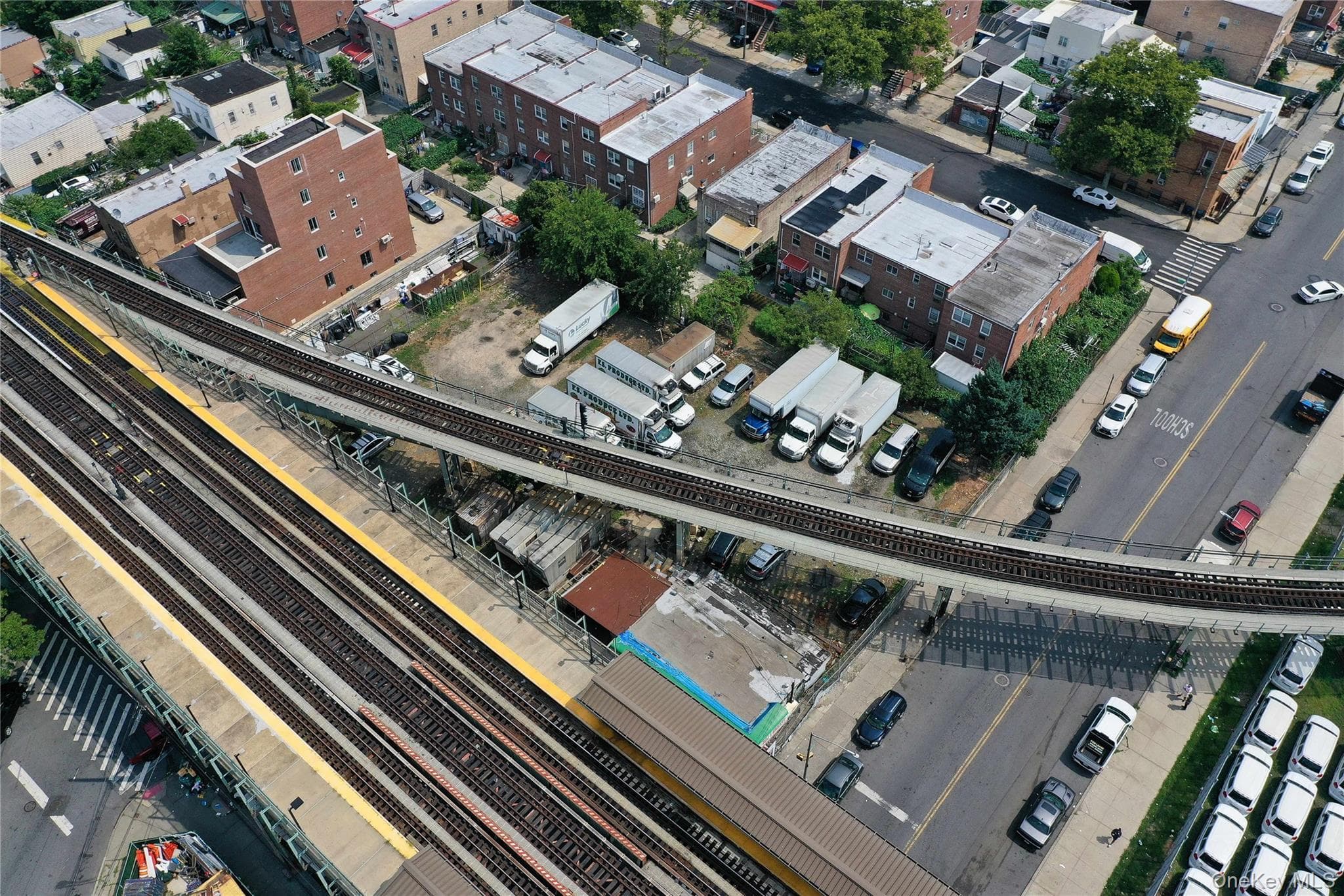 2383 Stillwell Avenue thumbnail 8