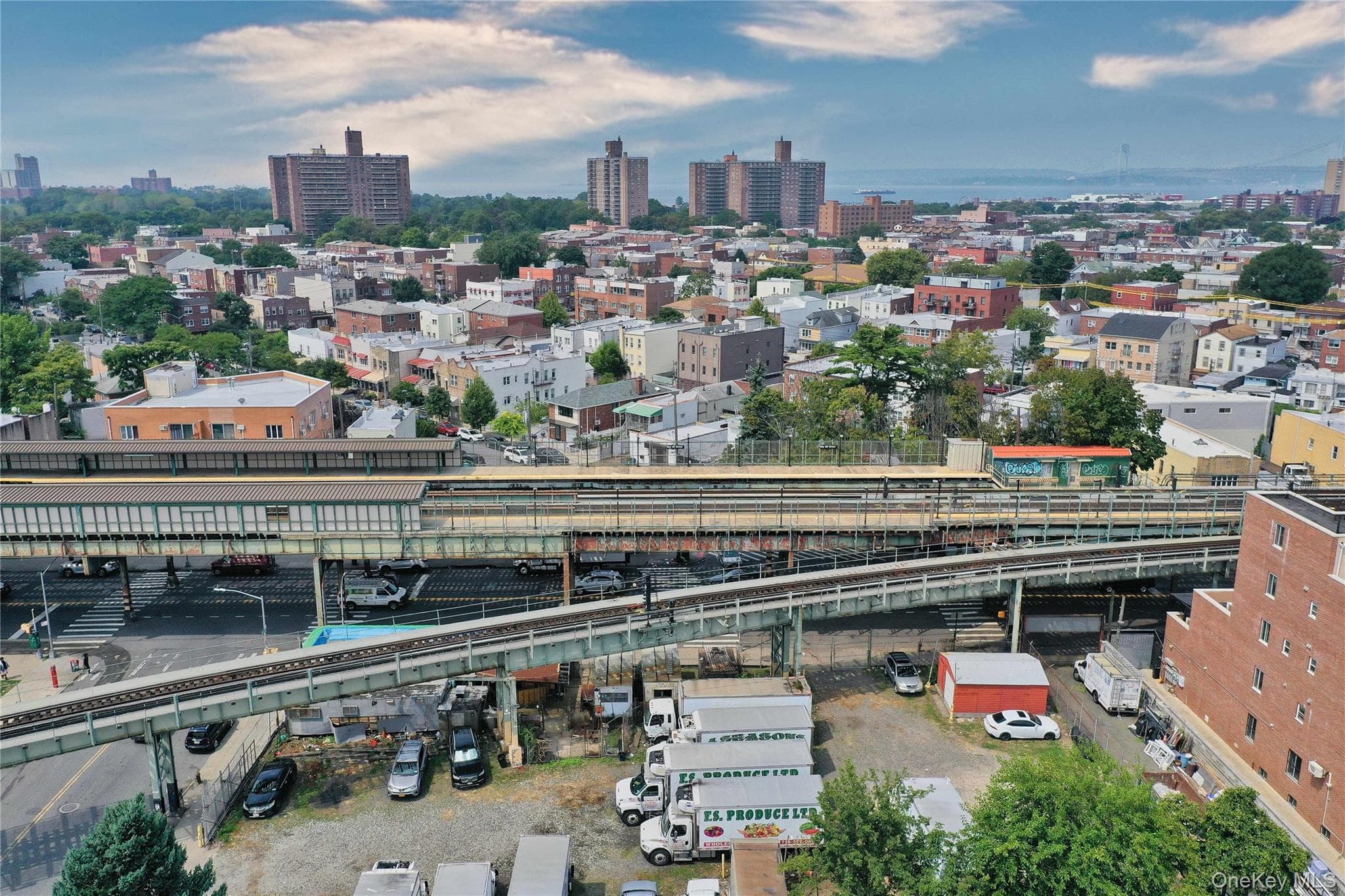 2383 Stillwell Avenue thumbnail 2