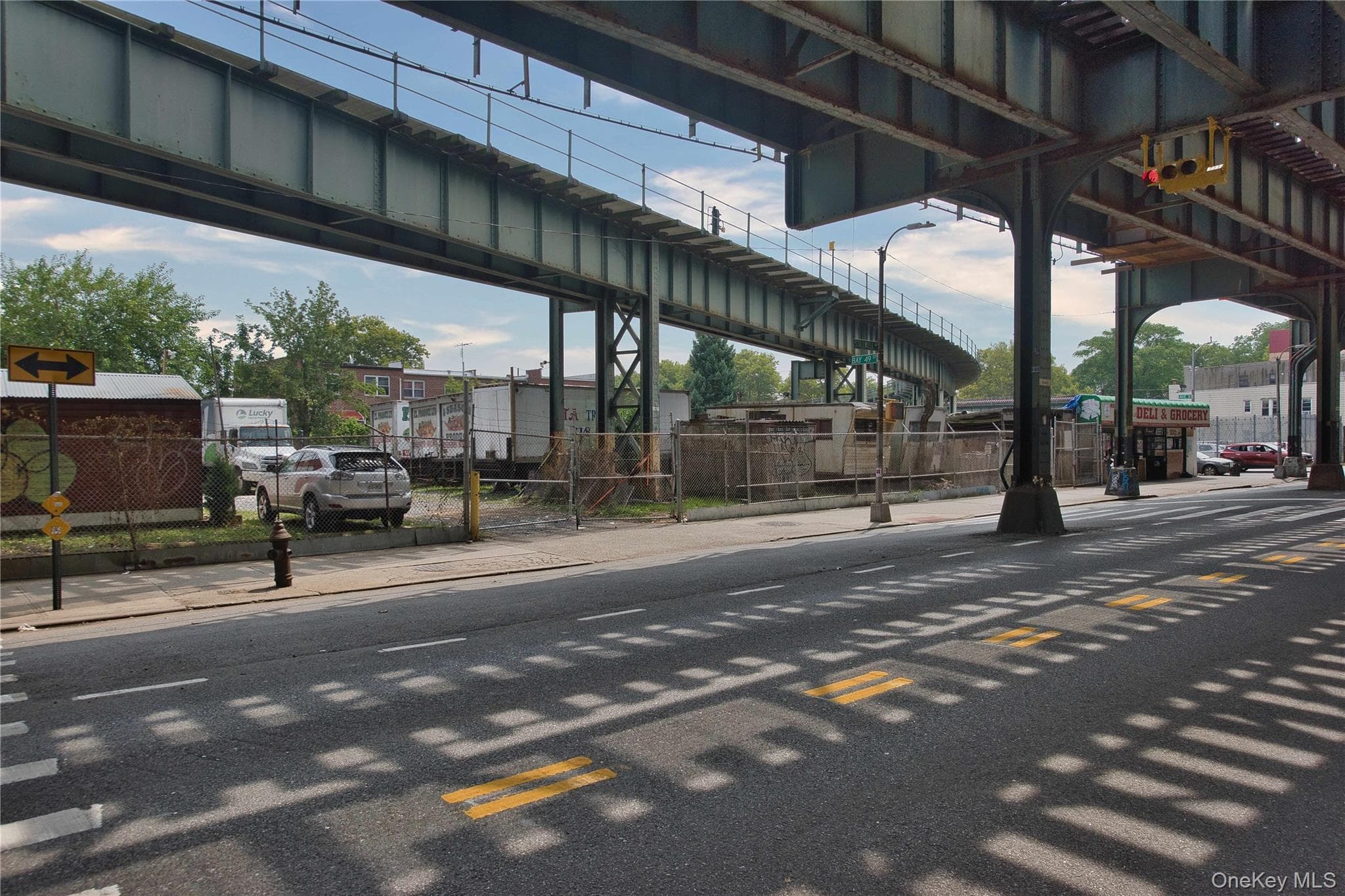 2383 Stillwell Avenue thumbnail 15