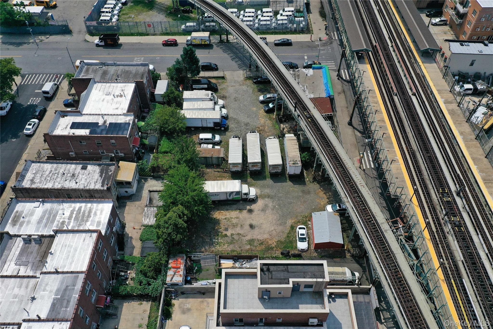 2383 Stillwell Avenue thumbnail 12