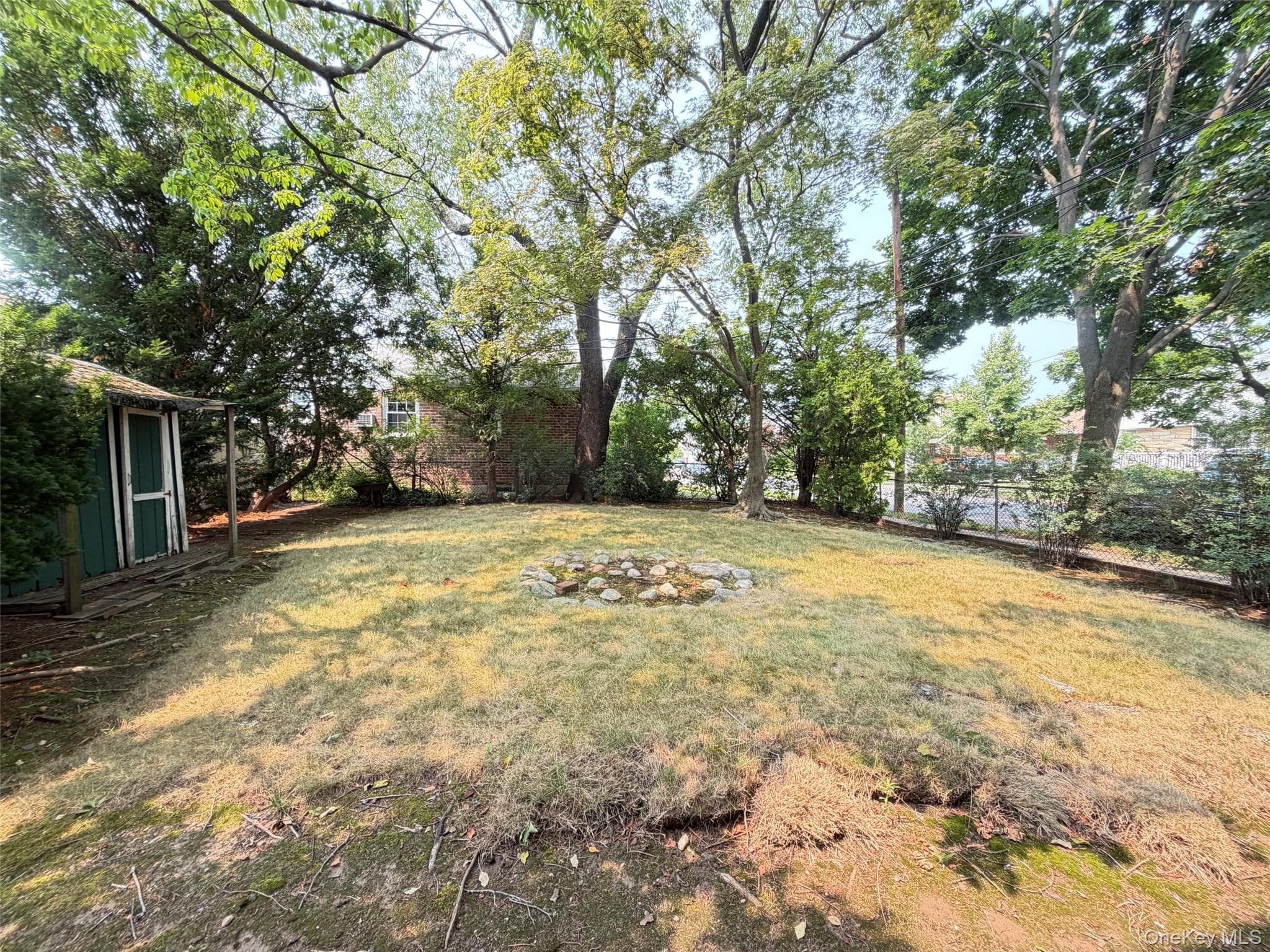 259-19 80th Avenue thumbnail 37