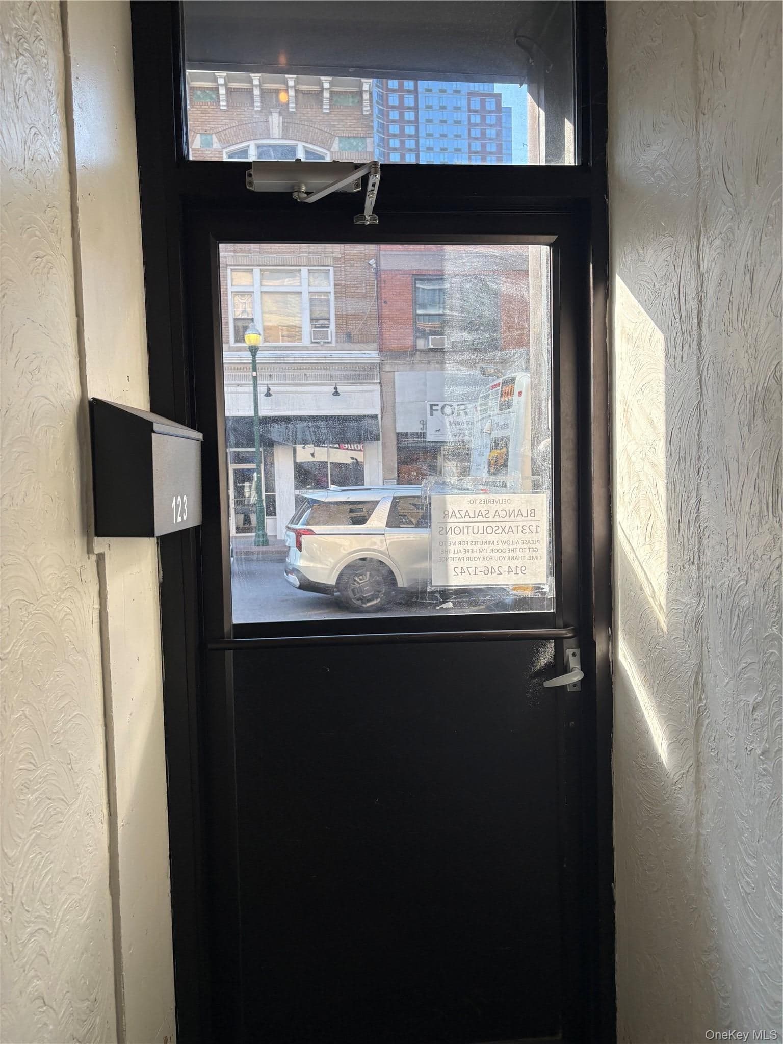 528 Main Street thumbnail 30