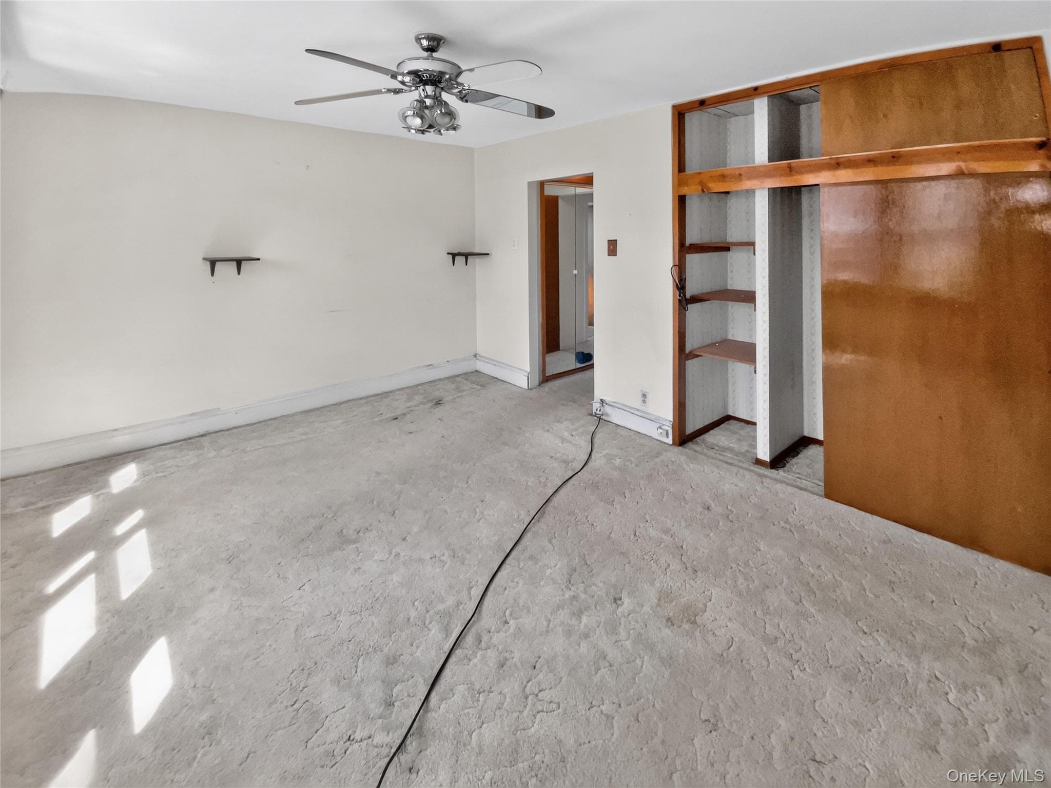 543 E 38th Street thumbnail 11