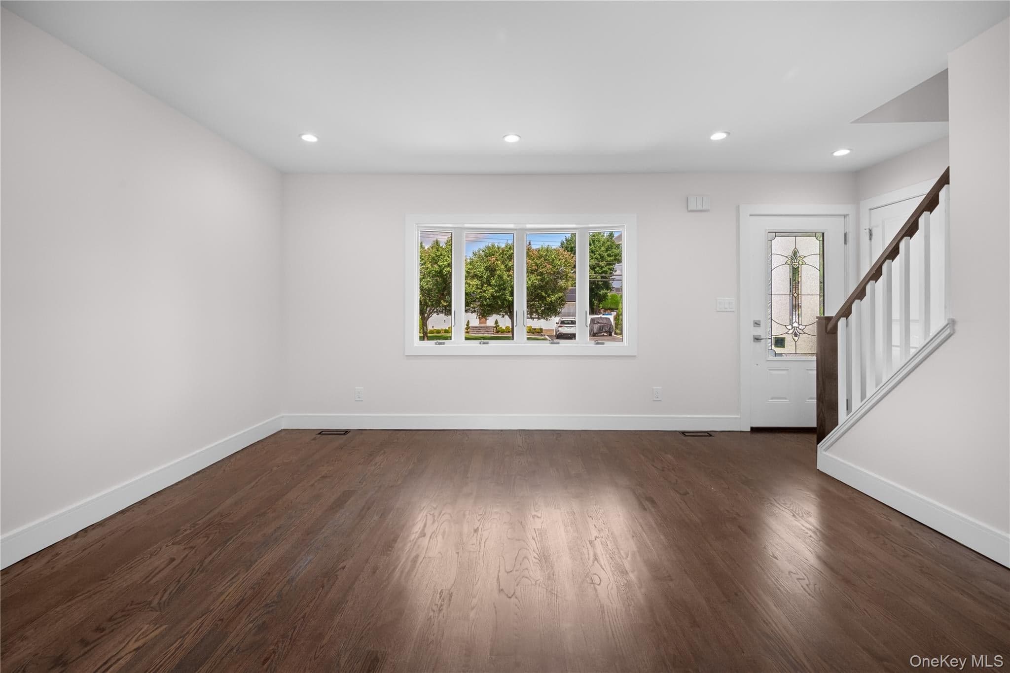 126 Lambert Avenue thumbnail 9