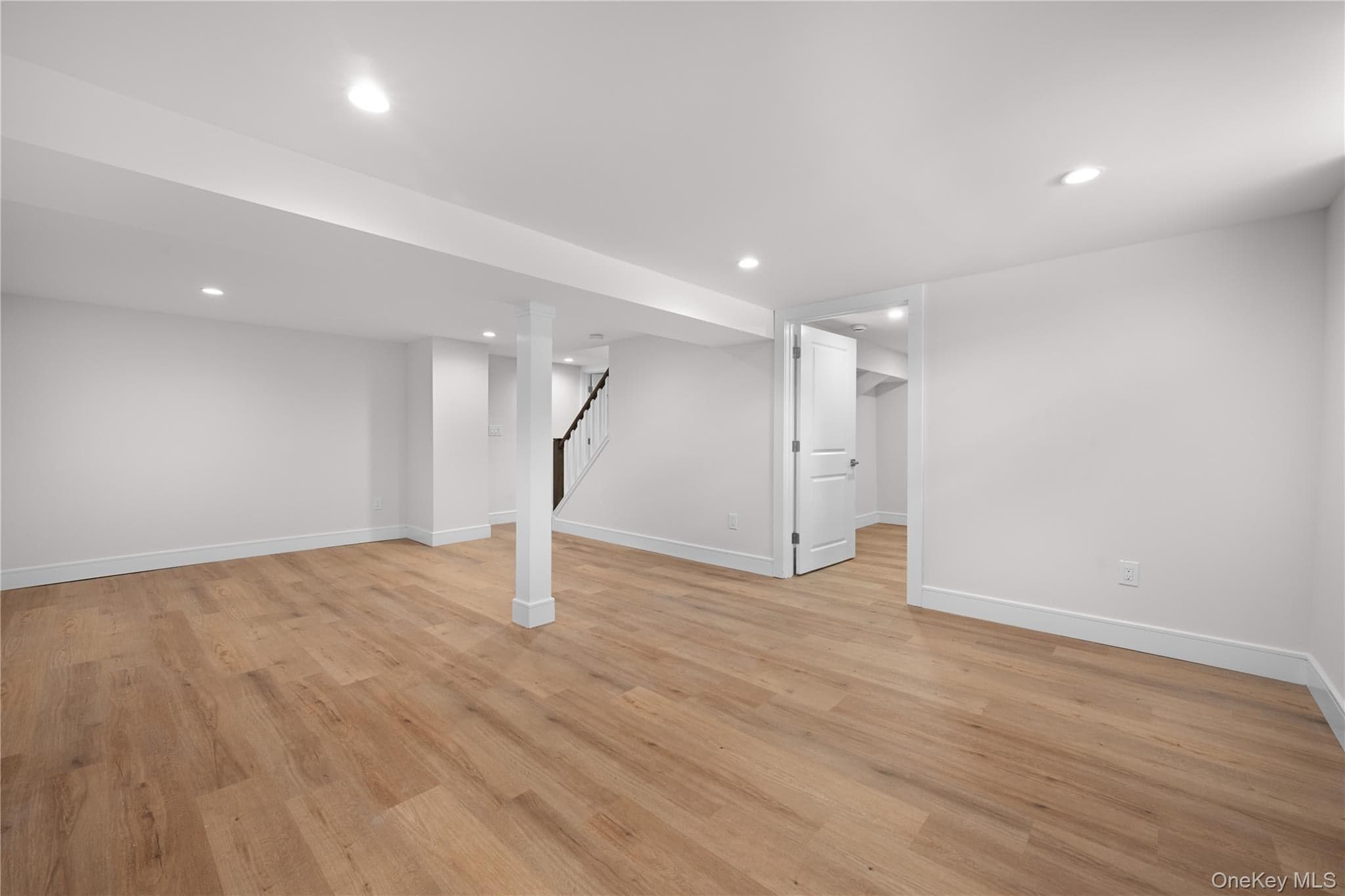 126 Lambert Avenue thumbnail 35