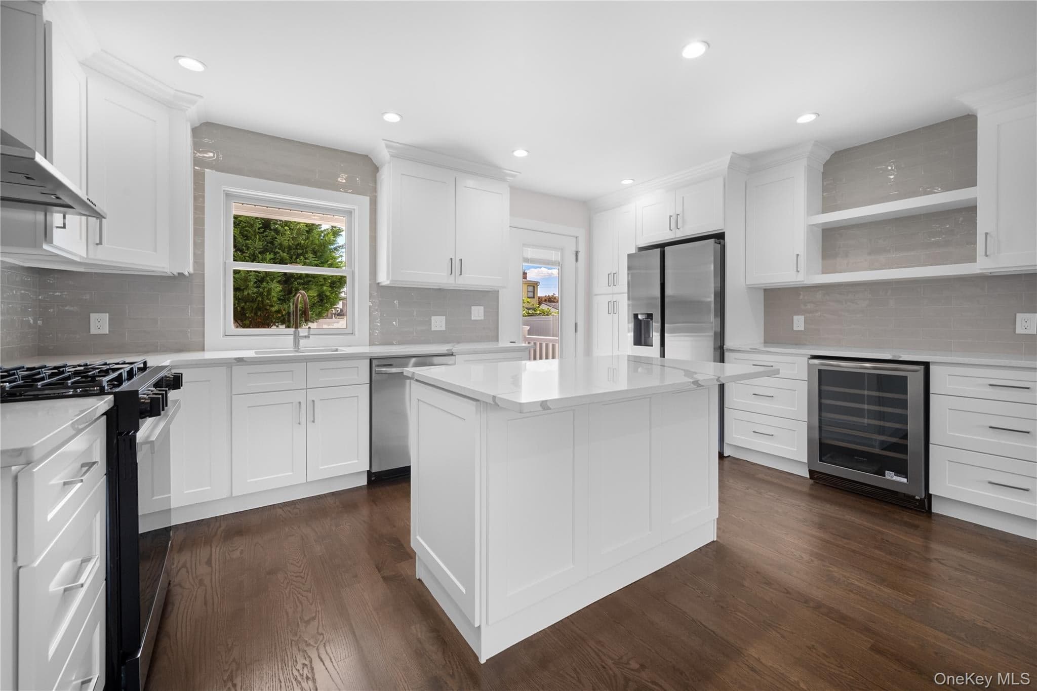 126 Lambert Avenue thumbnail 13