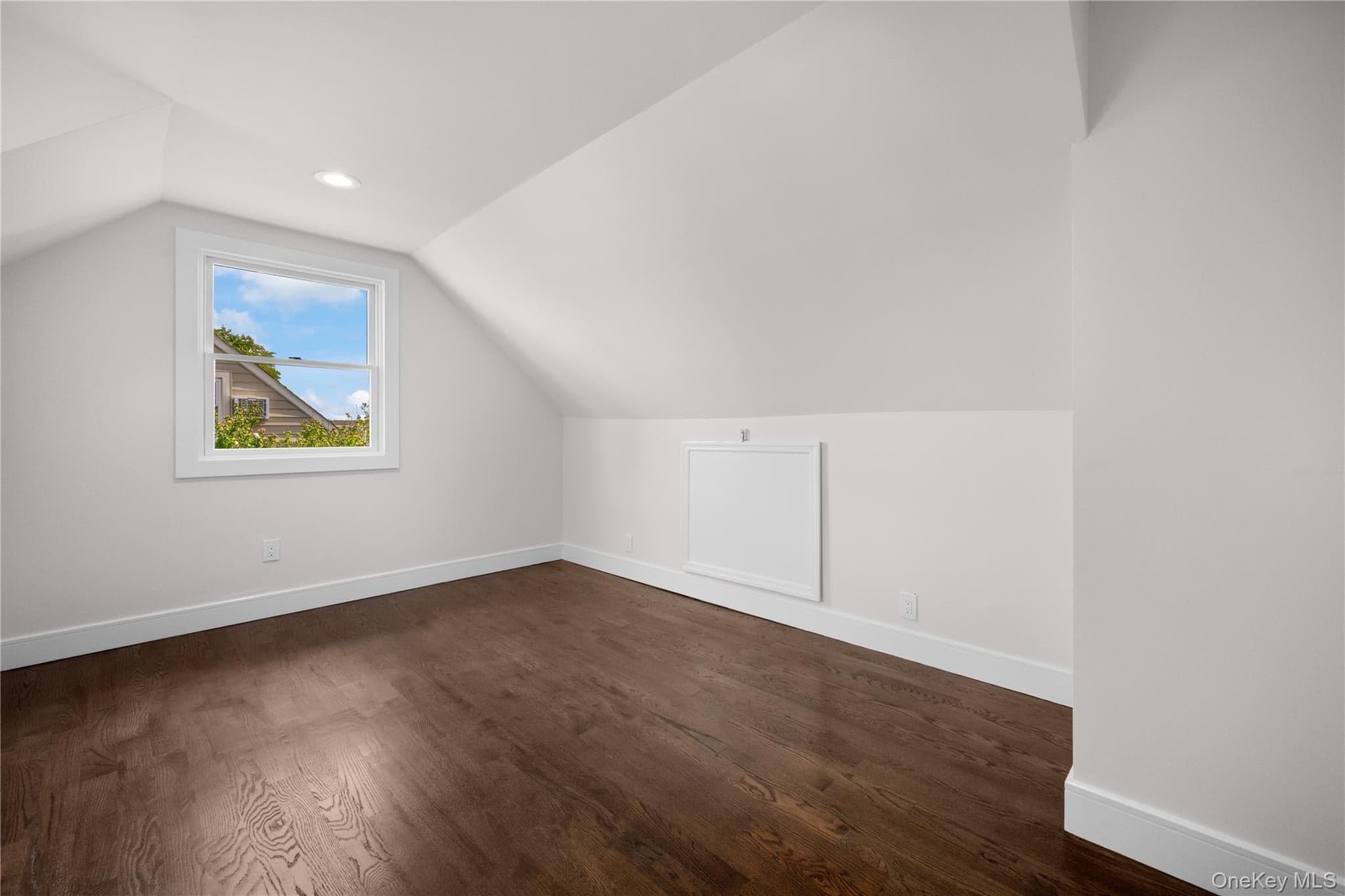 126 Lambert Avenue thumbnail 29