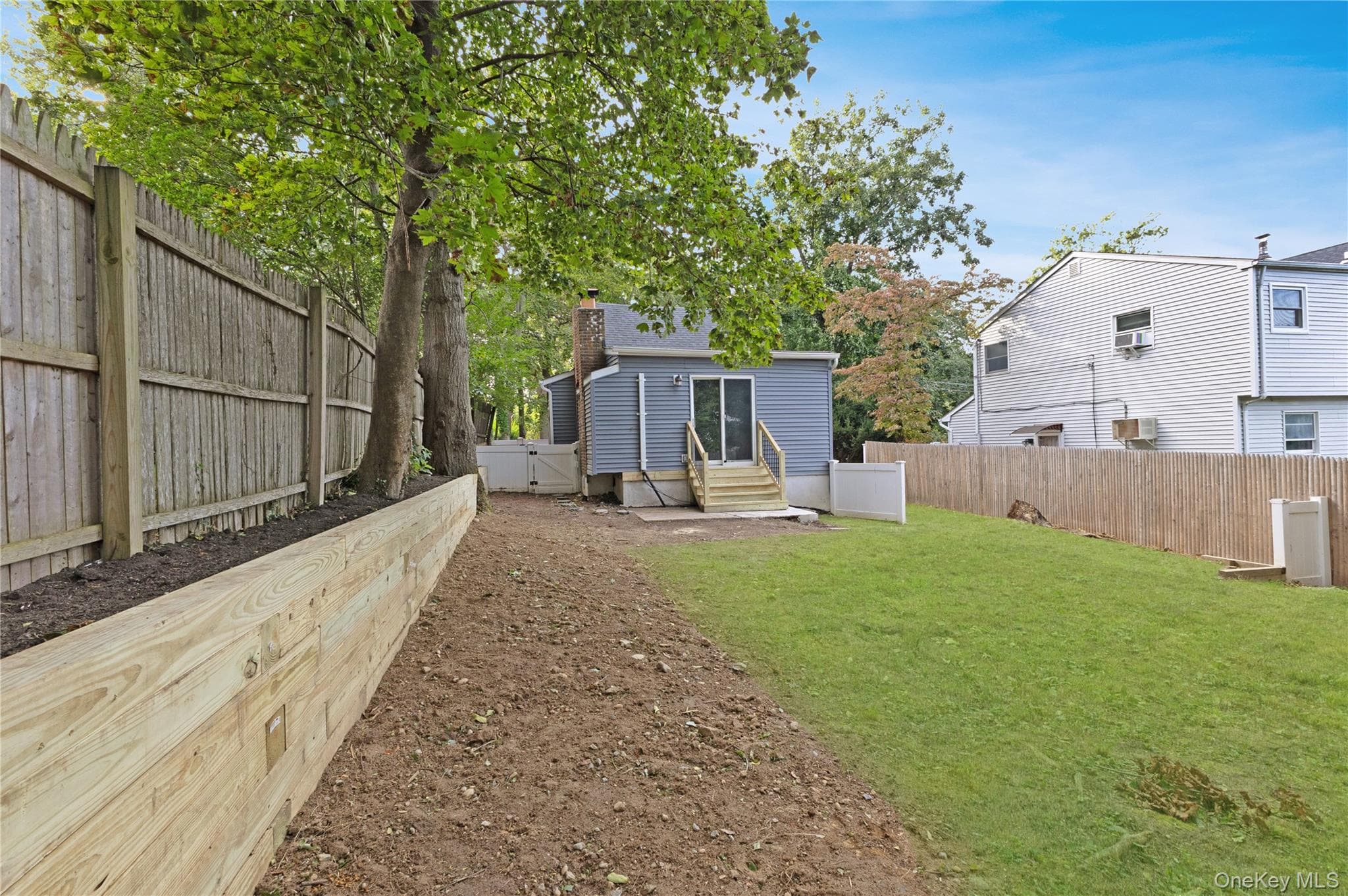 53 Nautilus Drive thumbnail 18