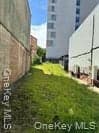 1287 Shakespeare Avenue thumbnail 3