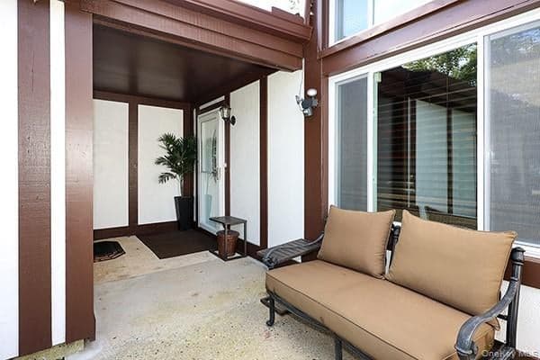 133 Fieldstone Court thumbnail 4
