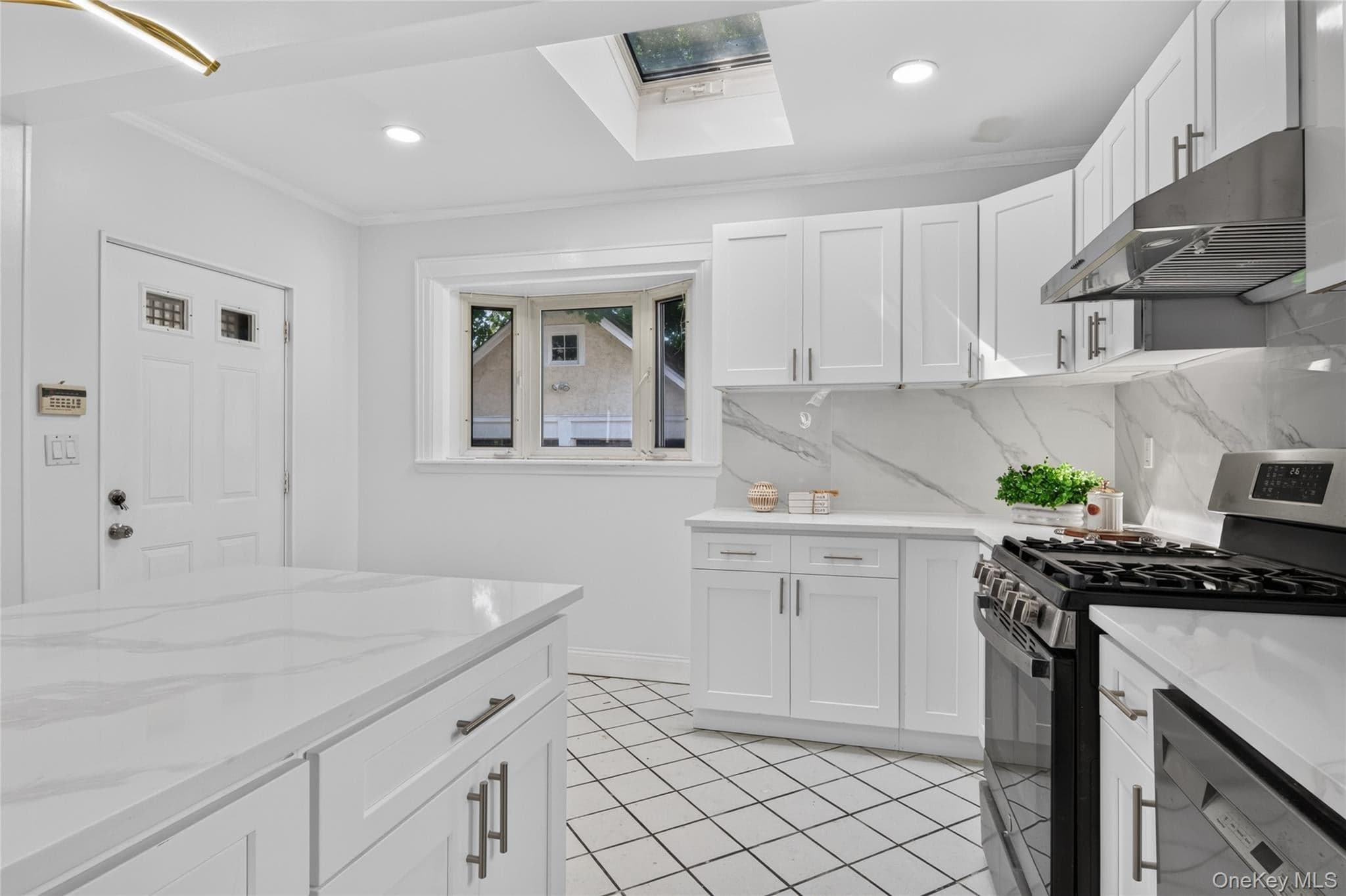 37 Jayson Avenue thumbnail 13